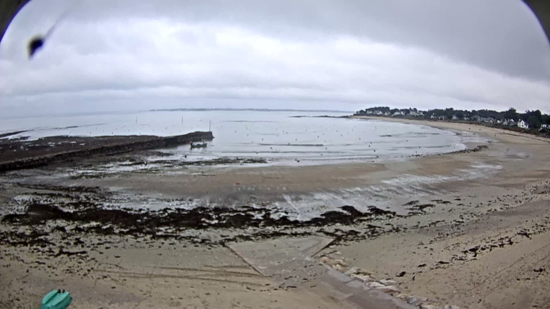  Mesquer , Plage de Lanseria Beach Live Cam - Saint-Nazaire, Loire-Atlantique, Pays de la Loire, France