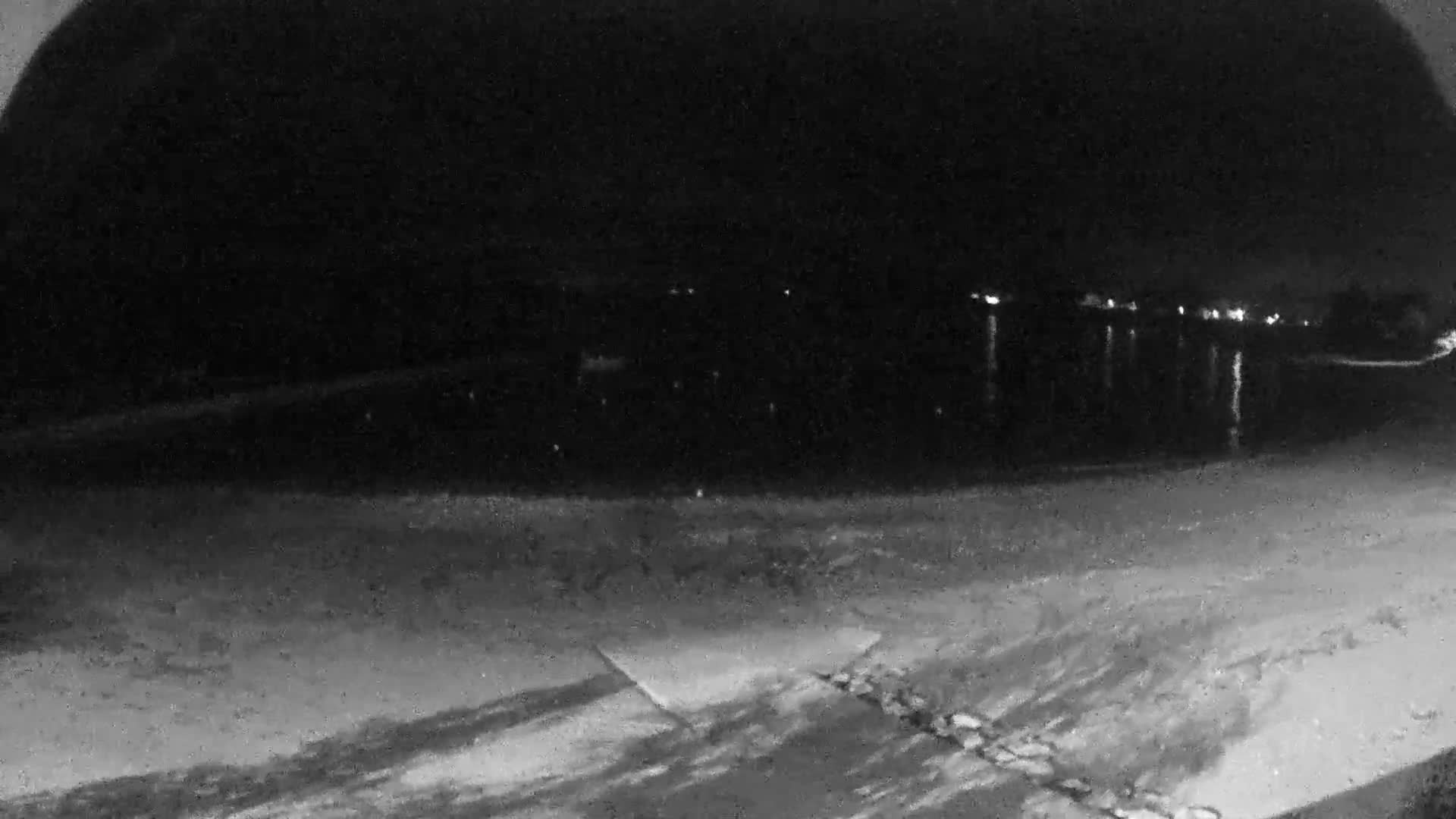  Mesquer , Plage de Lanseria Beach Live Cam - Saint-Nazaire, Loire-Atlantique, Pays de la Loire, France