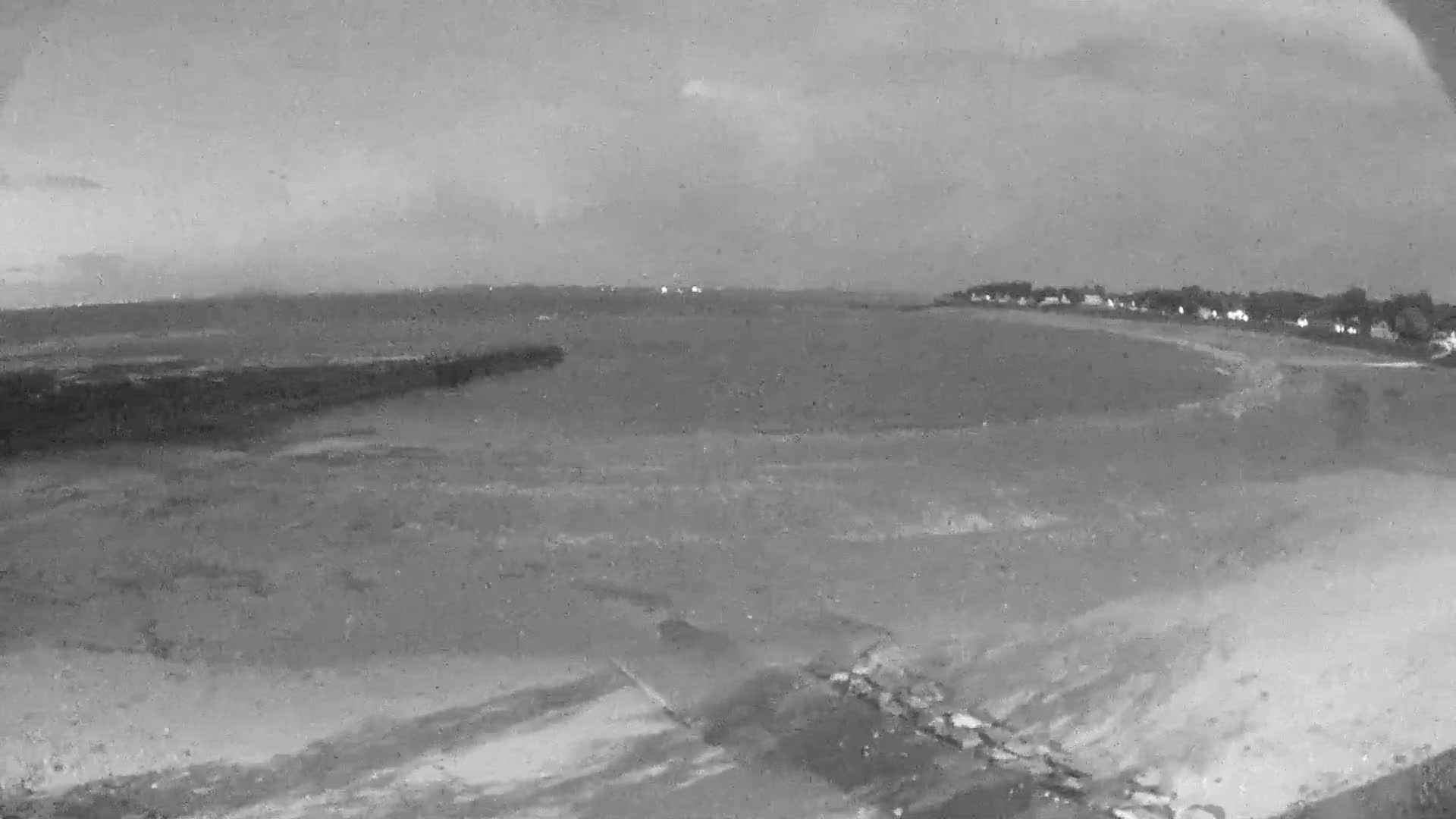 Mesquer , Plage de Lanseria Beach Live Cam - Saint-Nazaire, Loire-Atlantique, Pays de la Loire, France