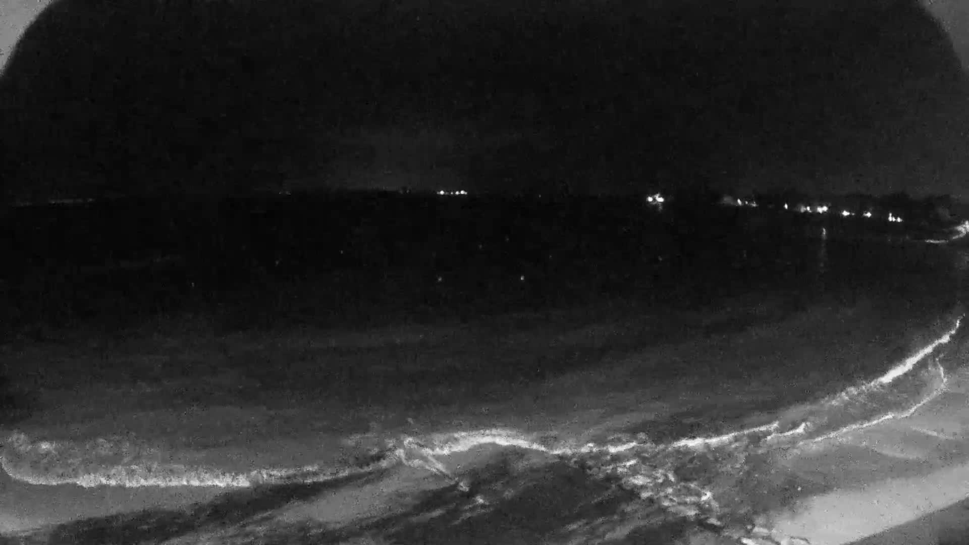  Mesquer , Plage de Lanseria Beach Live Cam - Saint-Nazaire, Loire-Atlantique, Pays de la Loire, France