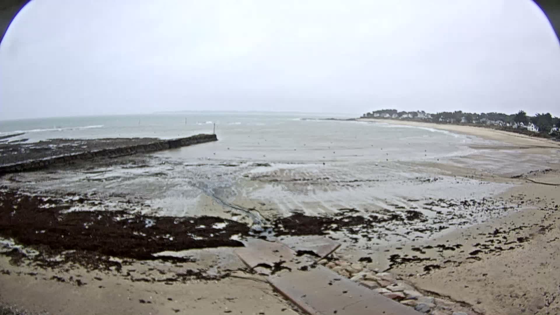  Mesquer , Plage de Lanseria Beach Live Cam - Saint-Nazaire, Loire-Atlantique, Pays de la Loire, France