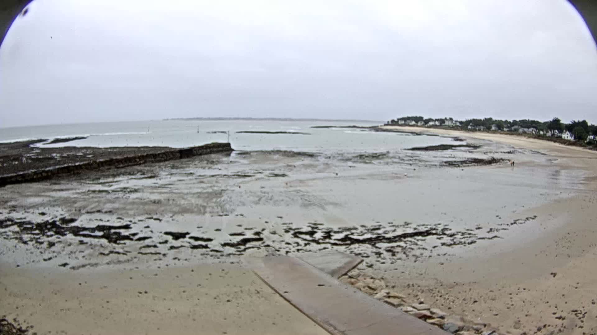  Mesquer , Plage de Lanseria Beach Live Cam - Saint-Nazaire, Loire-Atlantique, Pays de la Loire, France