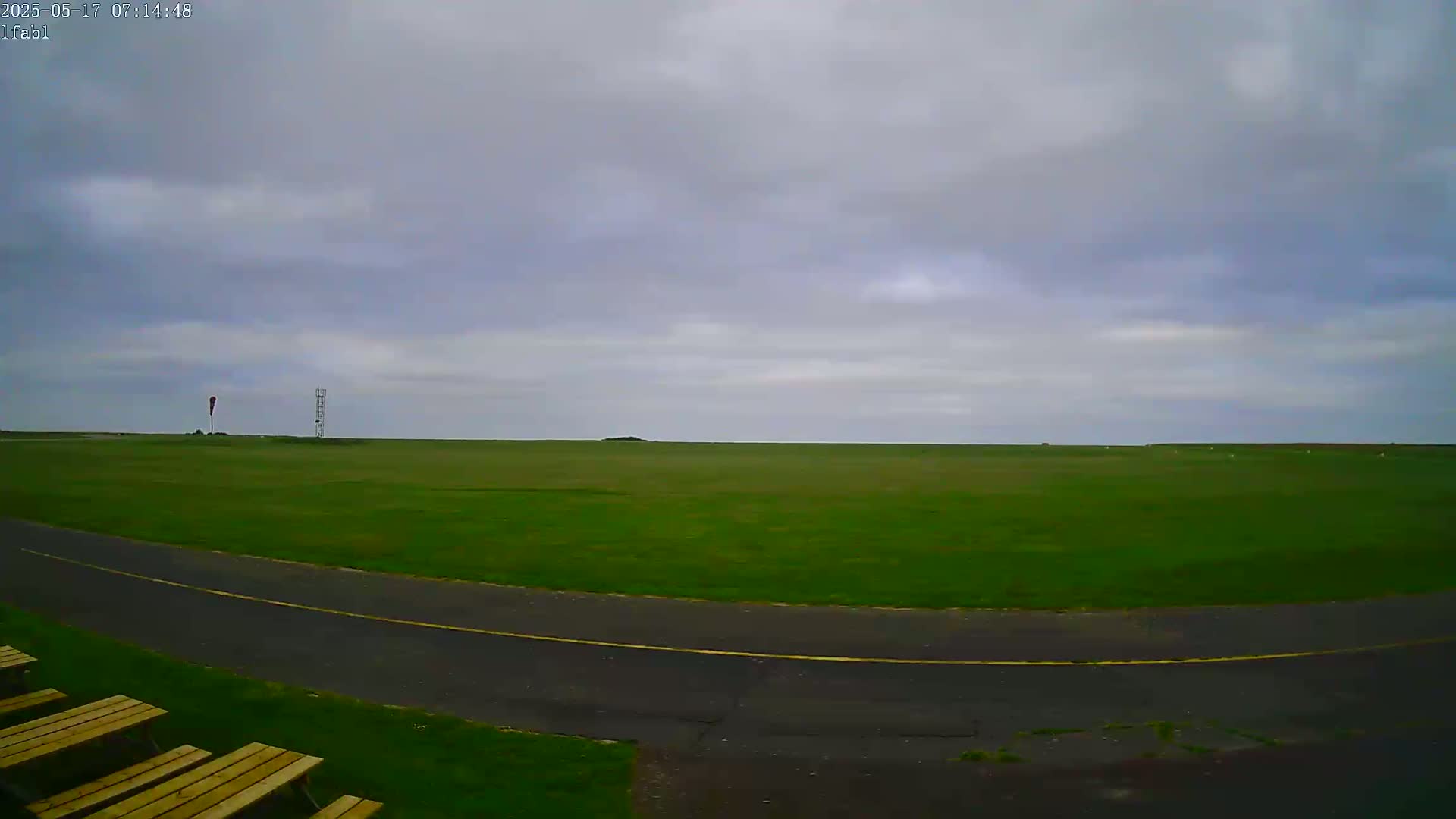 Dieppe Saint Aubin Airport Aérodrome Skyline Live Cam DPE/LFAB- Dieppe, Seine-Maritime, Normandie, France