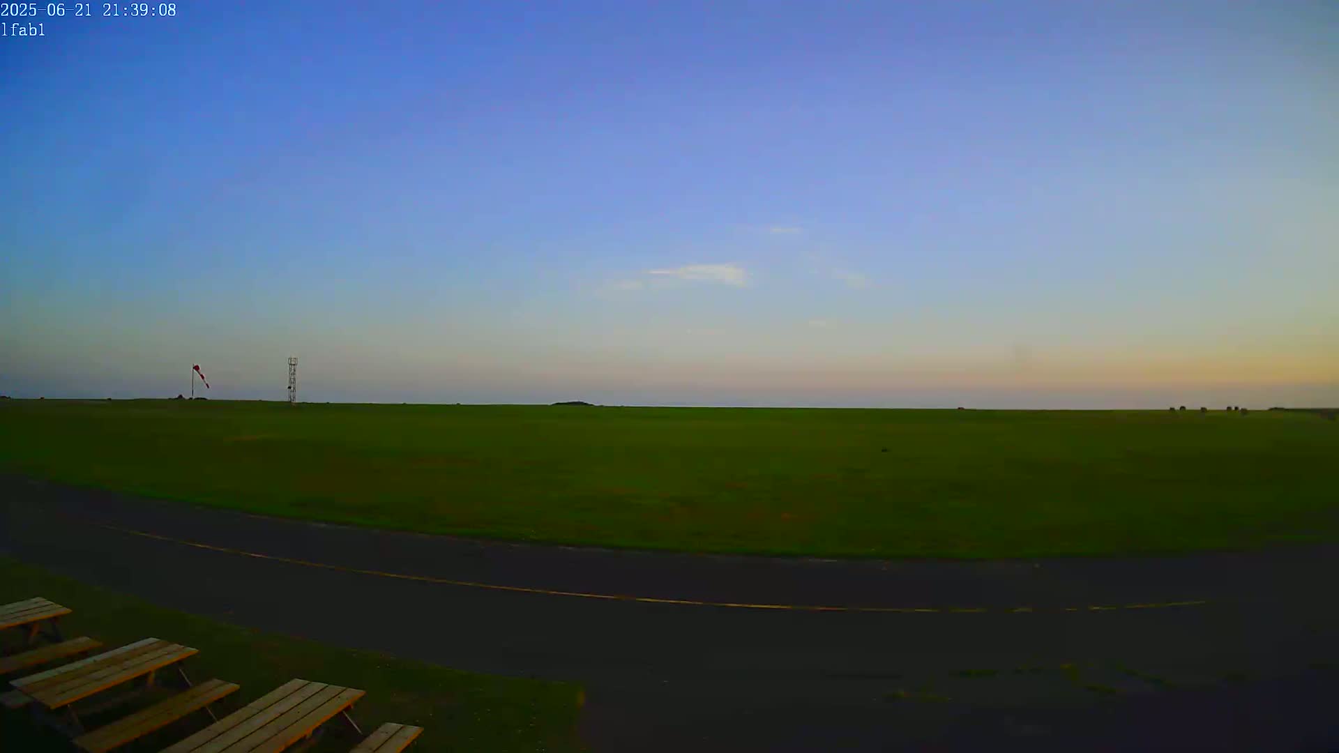 Dieppe Saint Aubin Airport Aérodrome Skyline Live Cam DPE/LFAB- Dieppe, Seine-Maritime, Normandie, France