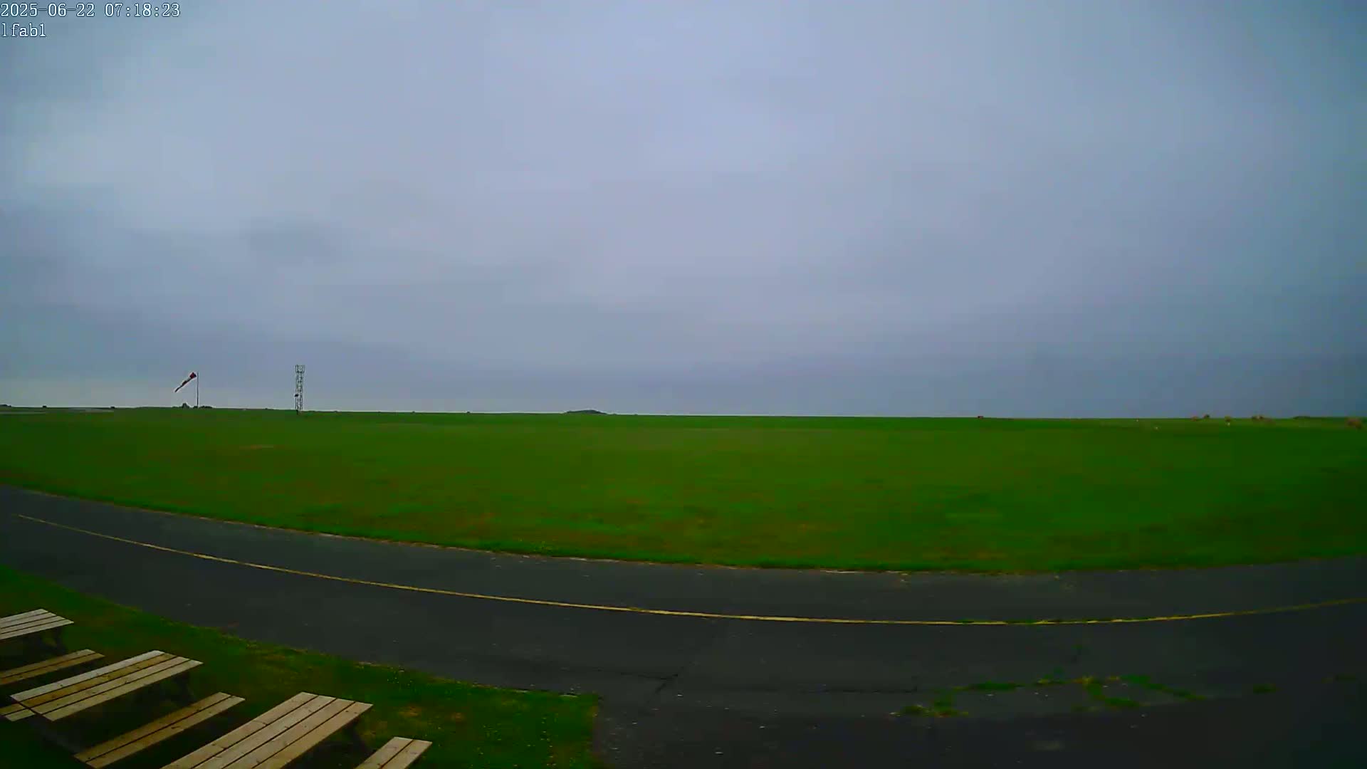 Dieppe Saint Aubin Airport Aérodrome Skyline Live Cam DPE/LFAB- Dieppe, Seine-Maritime, Normandie, France