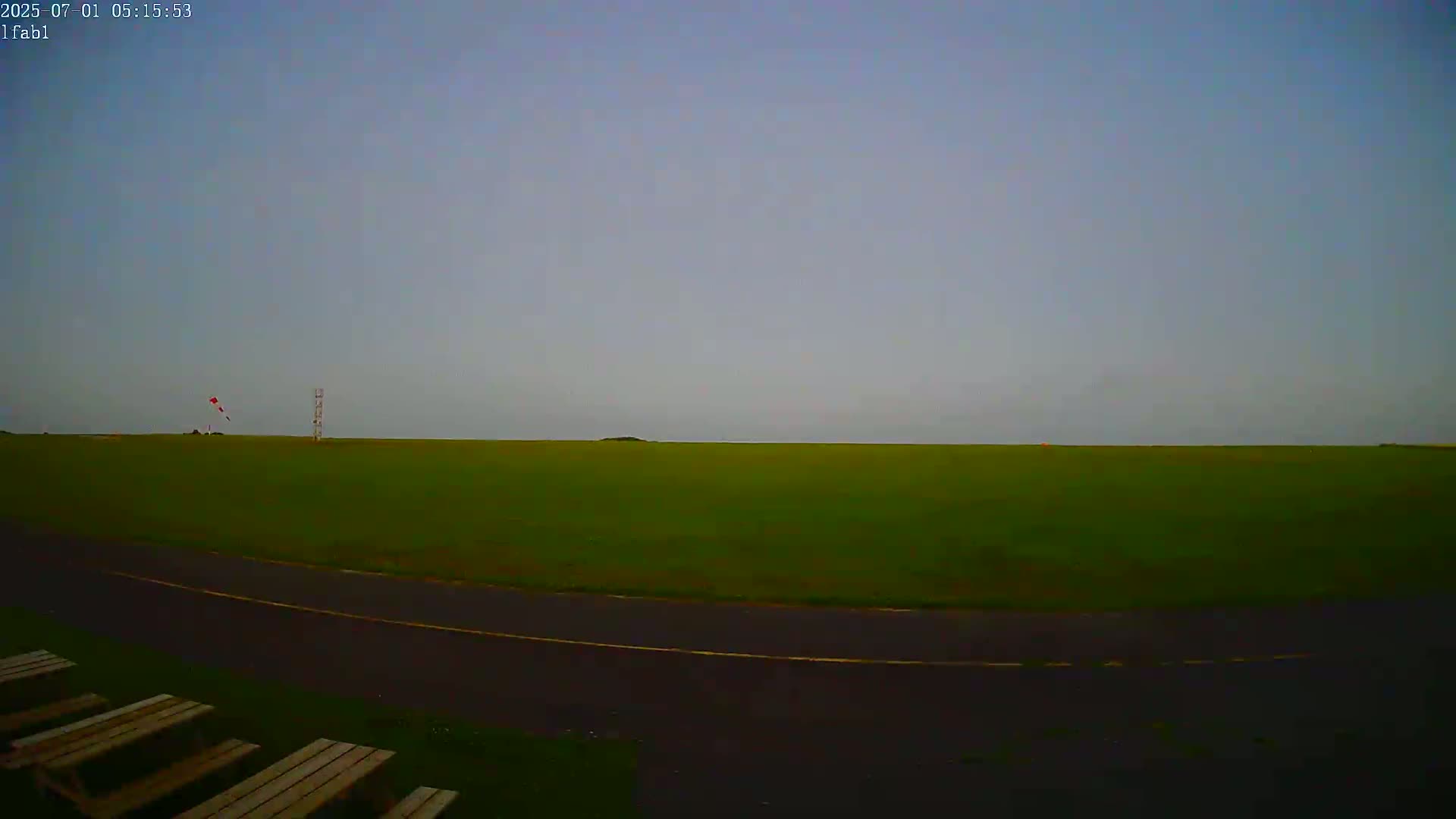 Dieppe Saint Aubin Airport Aérodrome Skyline Live Cam DPE/LFAB- Dieppe, Seine-Maritime, Normandie, France