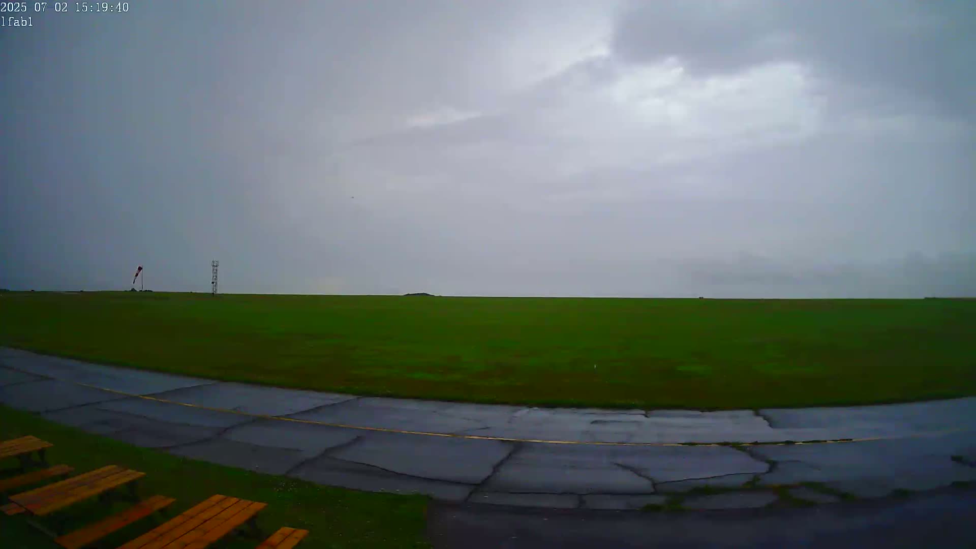 Dieppe Saint Aubin Airport Aérodrome Skyline Live Cam DPE/LFAB- Dieppe, Seine-Maritime, Normandie, France