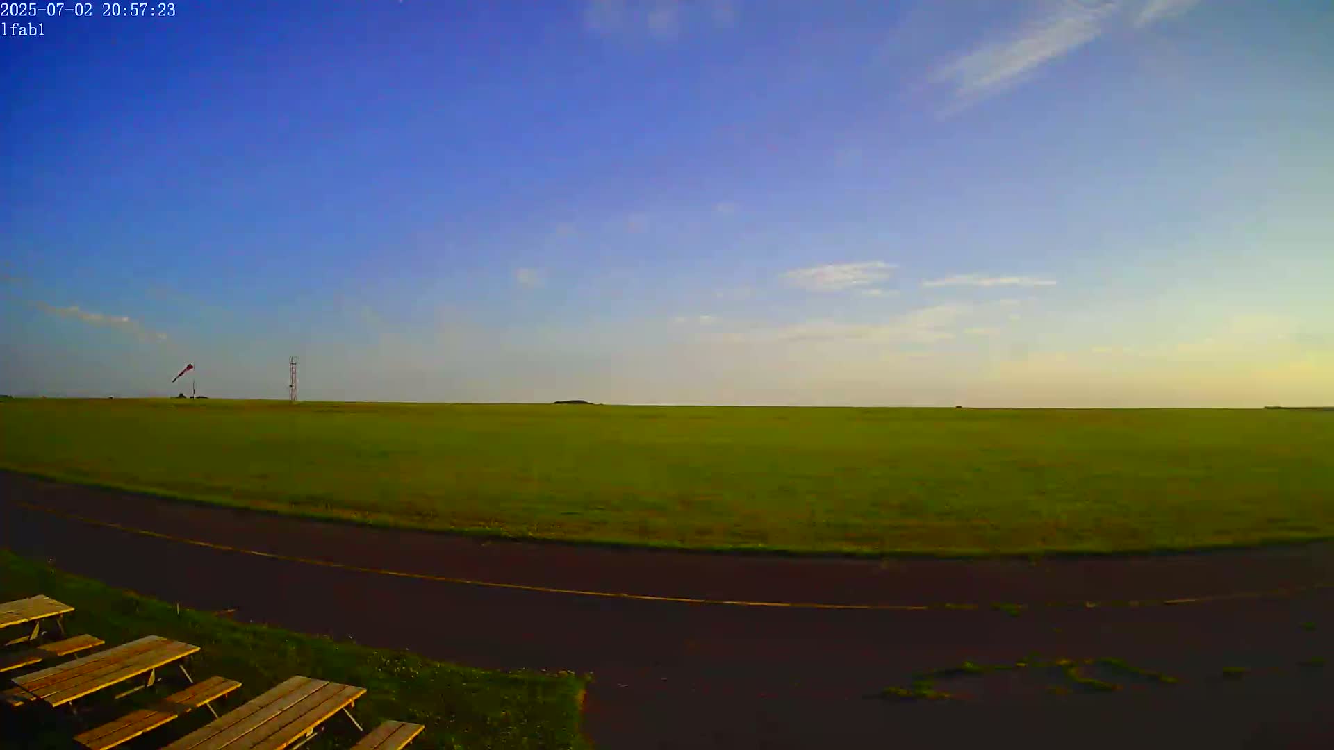 Dieppe Saint Aubin Airport Aérodrome Skyline Live Cam DPE/LFAB- Dieppe, Seine-Maritime, Normandie, France