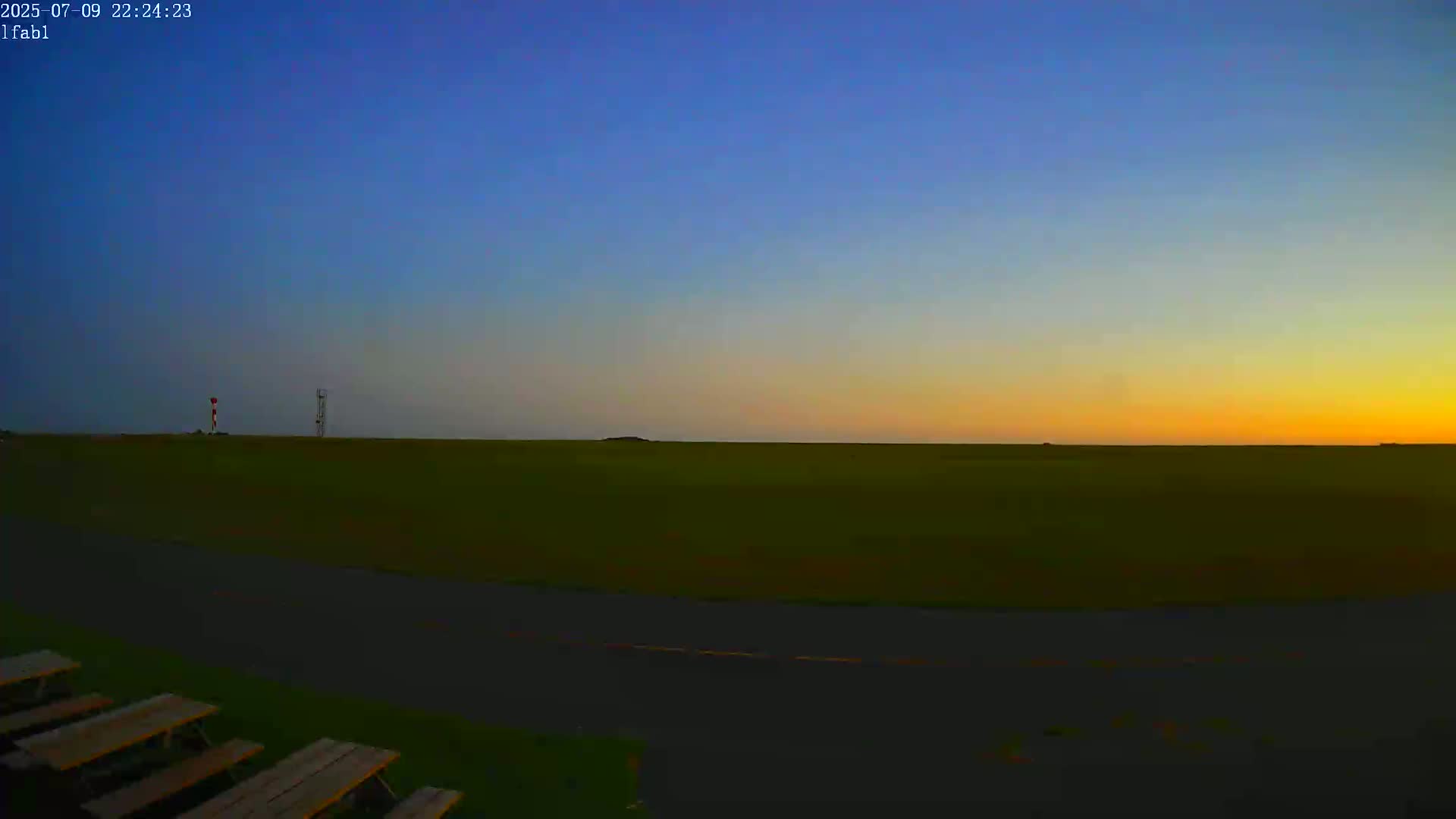 Dieppe Saint Aubin Airport Aérodrome Skyline Live Cam DPE/LFAB- Dieppe, Seine-Maritime, Normandie, France