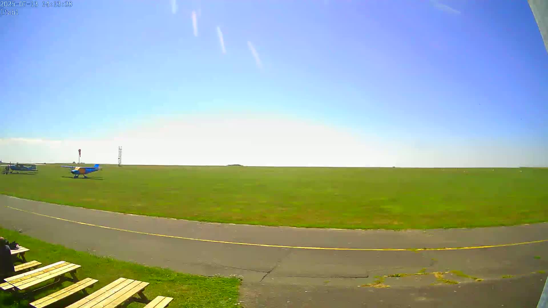 Dieppe Saint Aubin Airport Aérodrome Skyline Live Cam DPE/LFAB- Dieppe, Seine-Maritime, Normandie, France