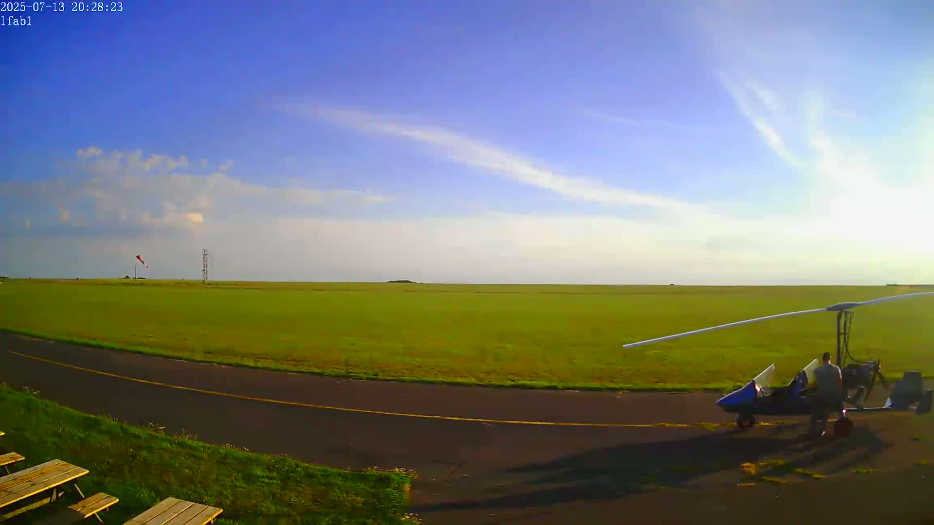 Dieppe Saint Aubin Airport Aérodrome Skyline Live Cam DPE/LFAB- Dieppe, Seine-Maritime, Normandie, France