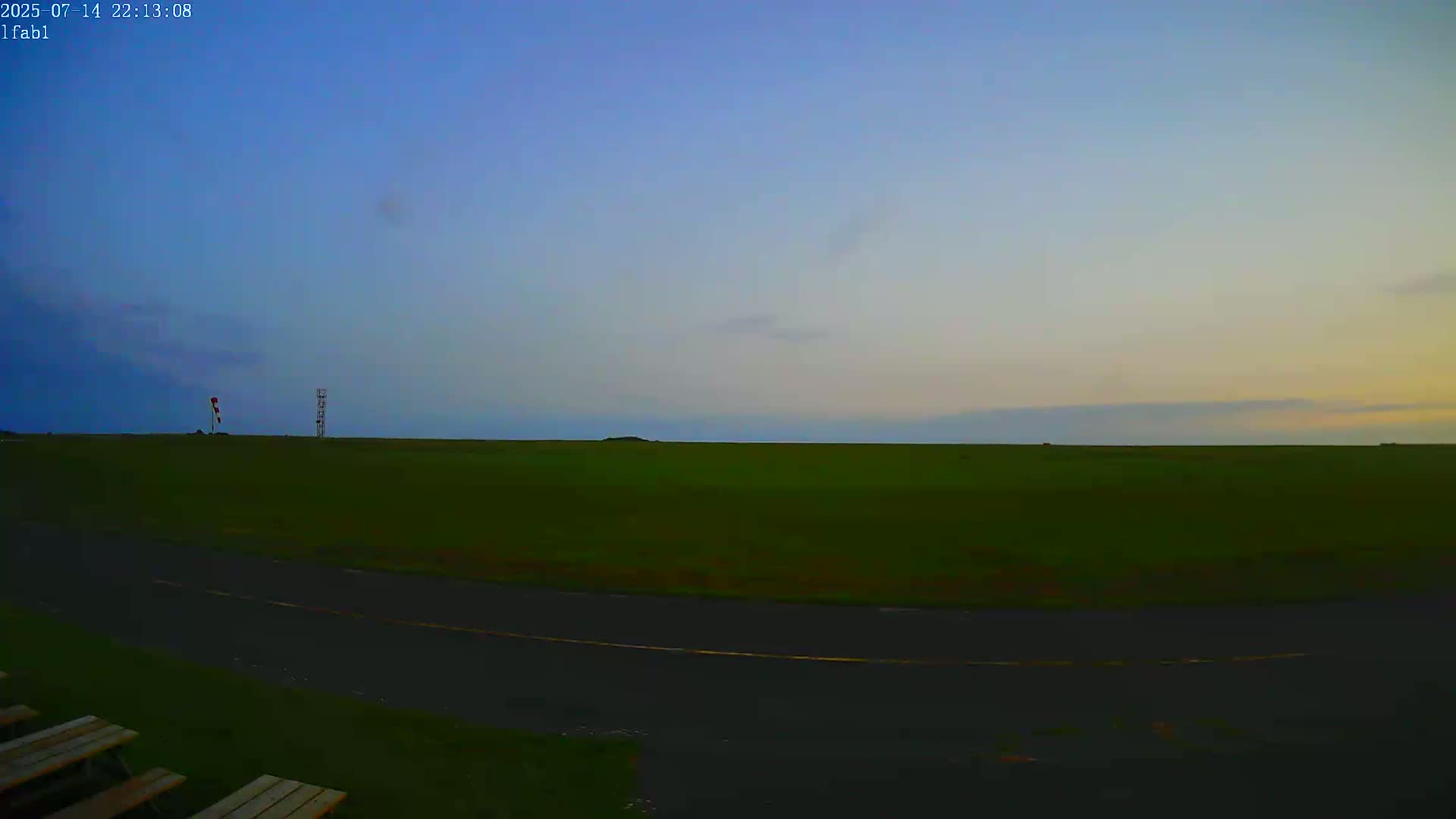 Dieppe Saint Aubin Airport Aérodrome Skyline Live Cam DPE/LFAB- Dieppe, Seine-Maritime, Normandie, France
