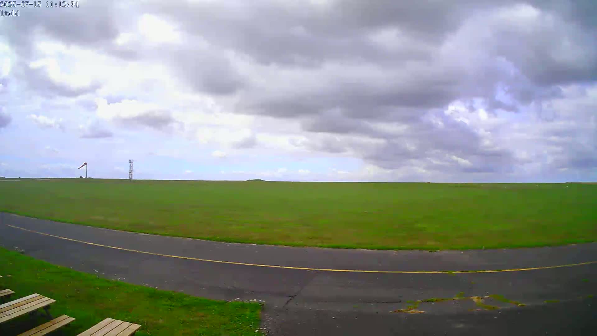 Dieppe Saint Aubin Airport Aérodrome Skyline Live Cam DPE/LFAB- Dieppe, Seine-Maritime, Normandie, France