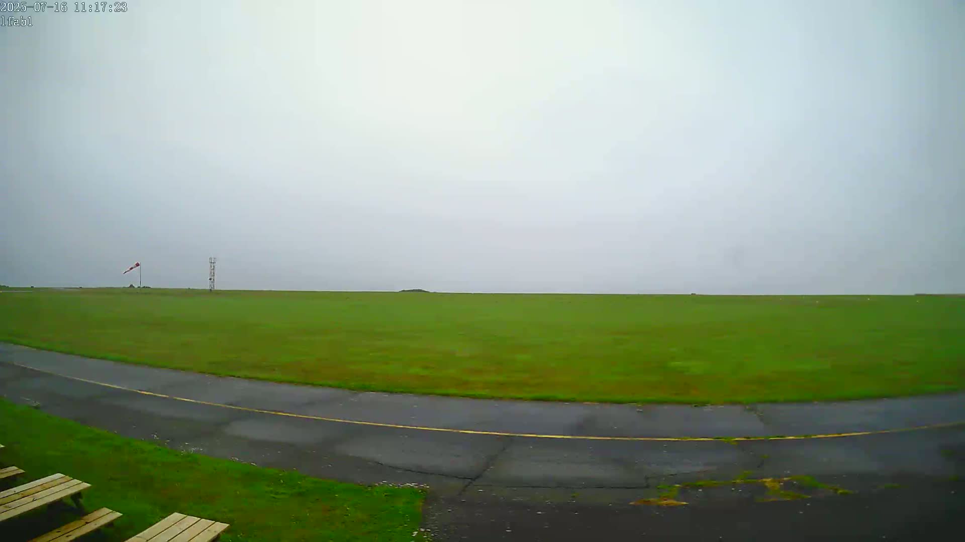 Dieppe Saint Aubin Airport Aérodrome Skyline Live Cam DPE/LFAB- Dieppe, Seine-Maritime, Normandie, France