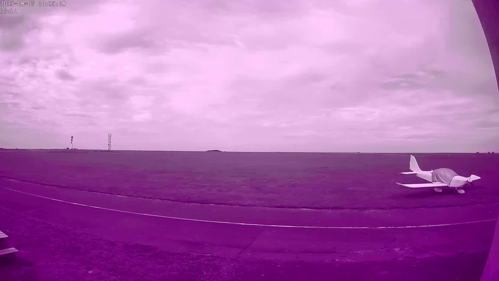 Dieppe Saint Aubin Airport Aérodrome Skyline Live Cam DPE/LFAB- Dieppe, Seine-Maritime, Normandie, France