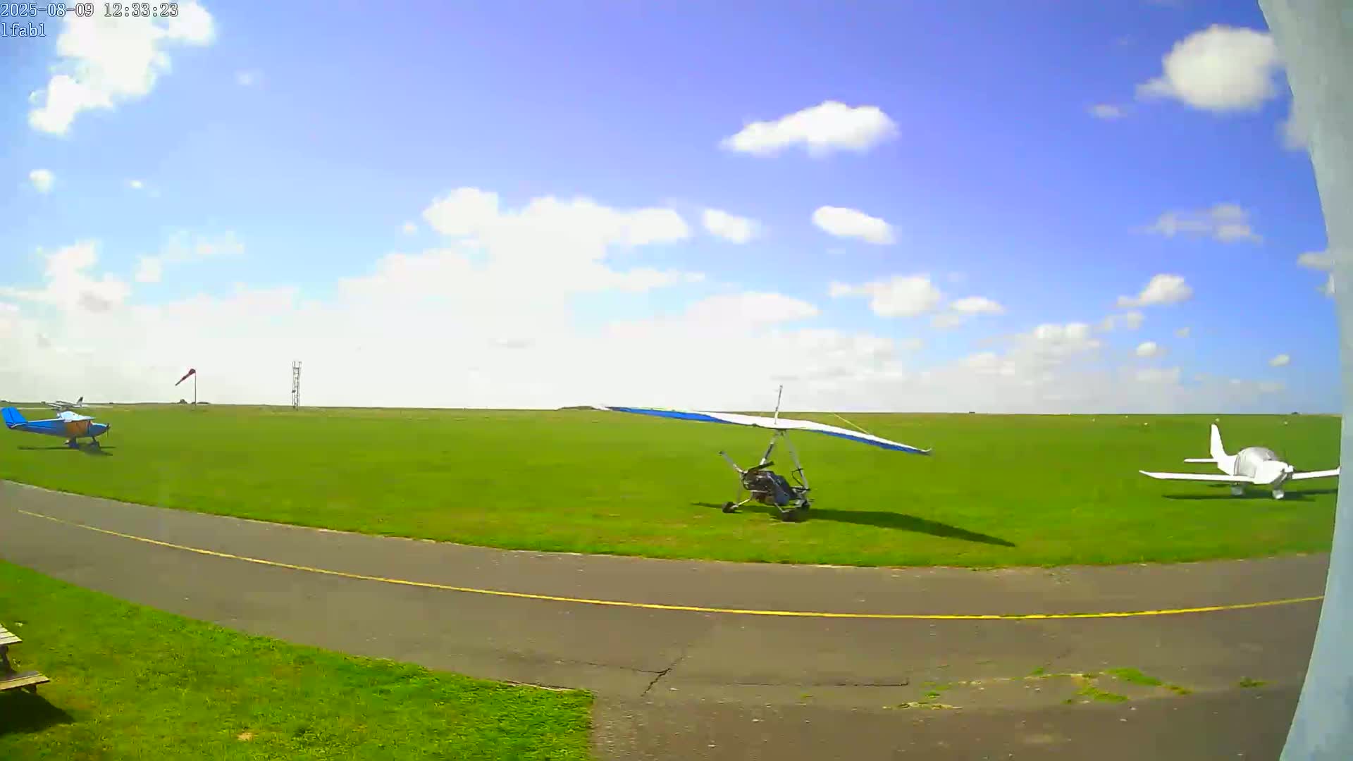 Dieppe Saint Aubin Airport Aérodrome Skyline Live Cam DPE/LFAB- Dieppe, Seine-Maritime, Normandie, France