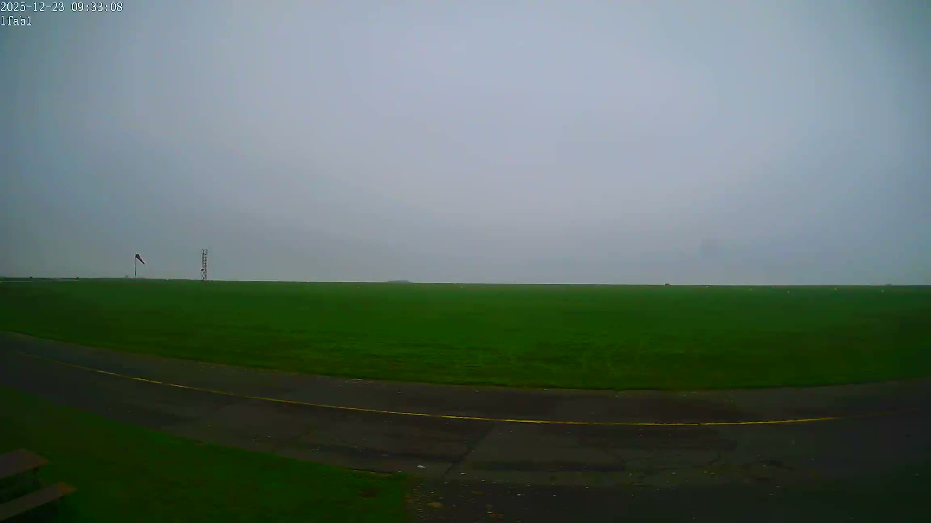 Dieppe Saint Aubin Airport Aérodrome Skyline Live Cam DPE/LFAB- Dieppe, Seine-Maritime, Normandie, France