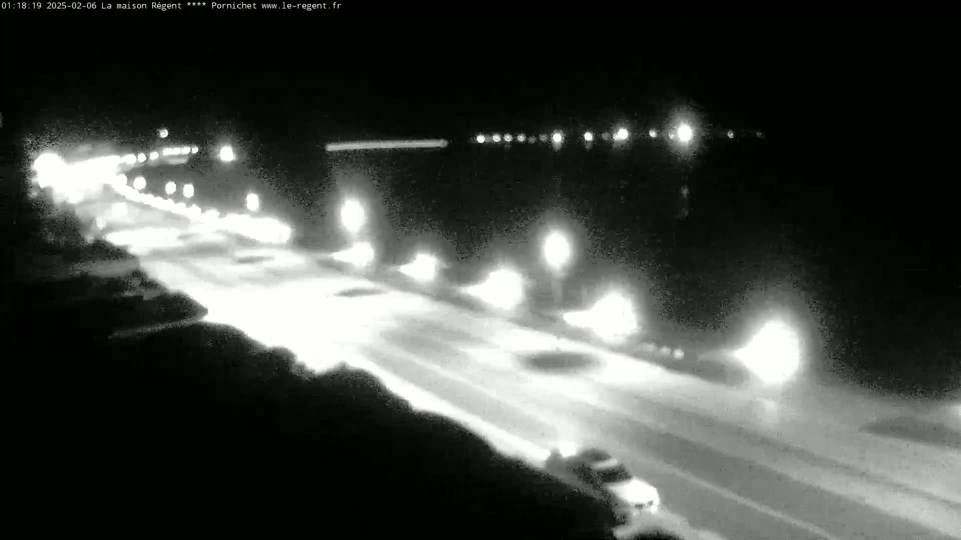 Pornichet, Plages des Libraires Beach PTZ Live Cam - Saint-Nazaire, Loire-Atlantique, Pays de la Loire, France