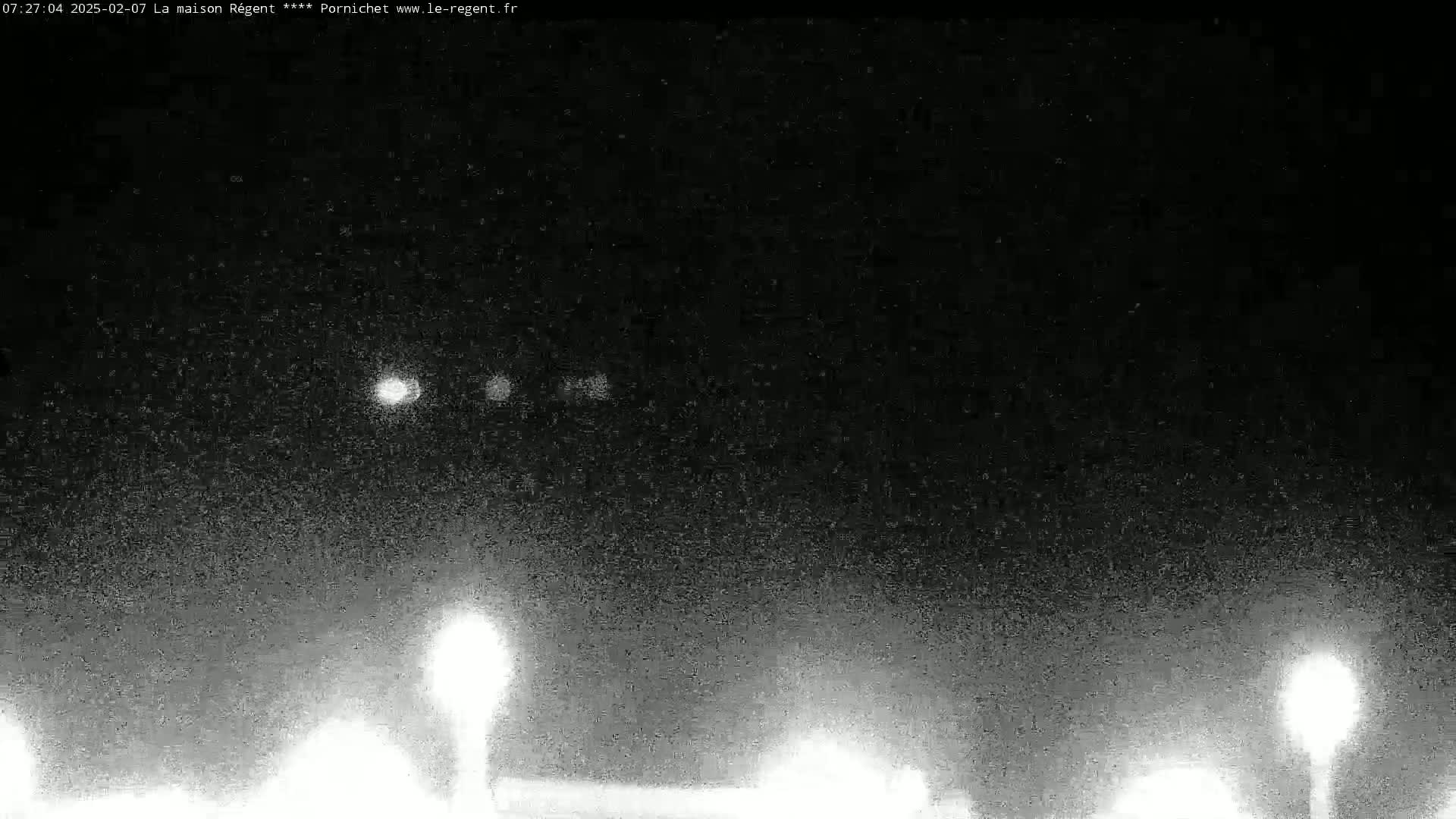 Pornichet, Plages des Libraires Beach PTZ Live Cam - Saint-Nazaire, Loire-Atlantique, Pays de la Loire, France