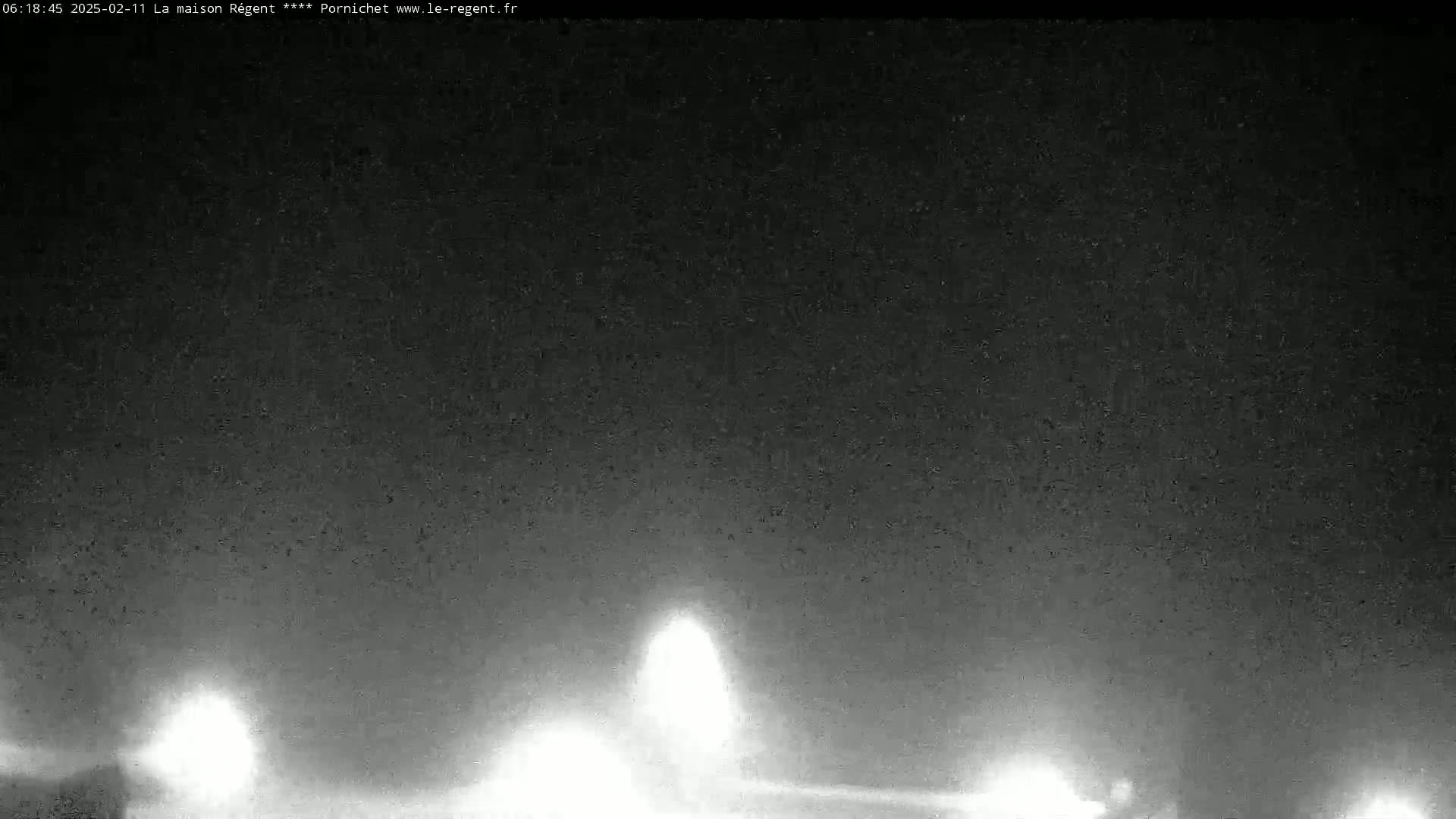 Pornichet, Plages des Libraires Beach PTZ Live Cam - Saint-Nazaire, Loire-Atlantique, Pays de la Loire, France