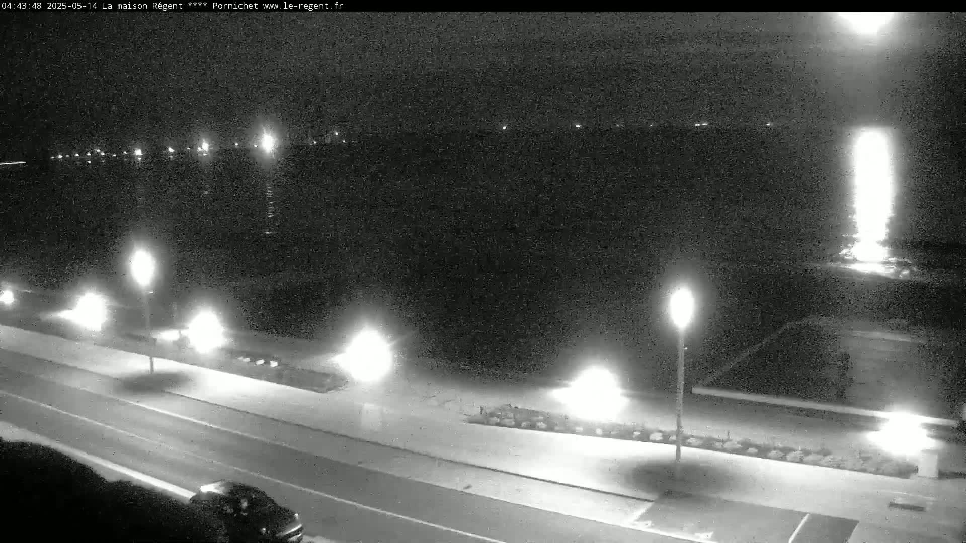 Pornichet, Plages des Libraires Beach PTZ Live Cam - Saint-Nazaire, Loire-Atlantique, Pays de la Loire, France
