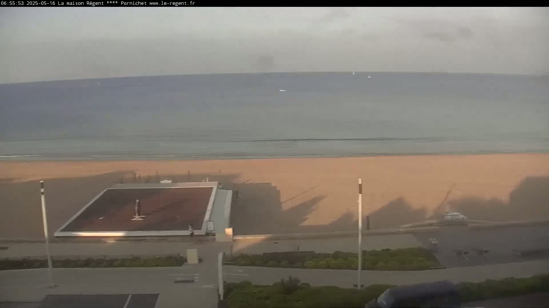 Pornichet, Plages des Libraires Beach PTZ Live Cam - Saint-Nazaire, Loire-Atlantique, Pays de la Loire, France