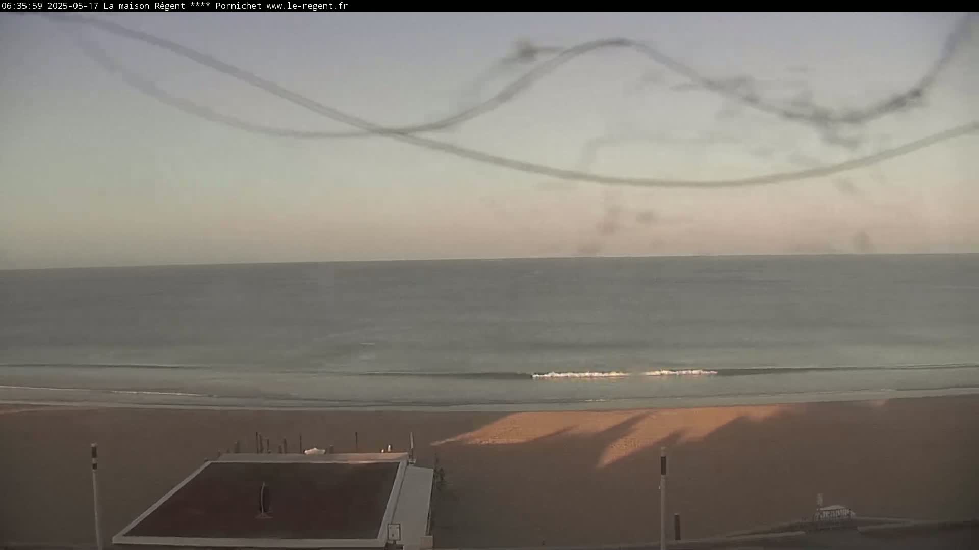 Pornichet, Plages des Libraires Beach PTZ Live Cam - Saint-Nazaire, Loire-Atlantique, Pays de la Loire, France
