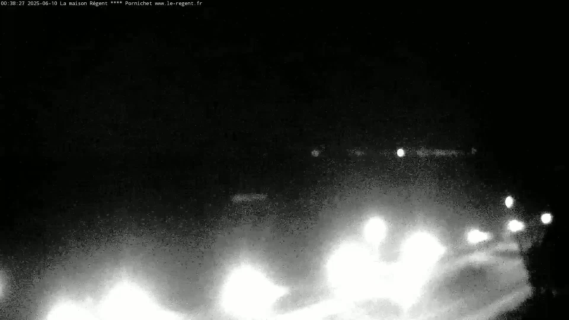 Pornichet, Plages des Libraires Beach PTZ Live Cam - Saint-Nazaire, Loire-Atlantique, Pays de la Loire, France