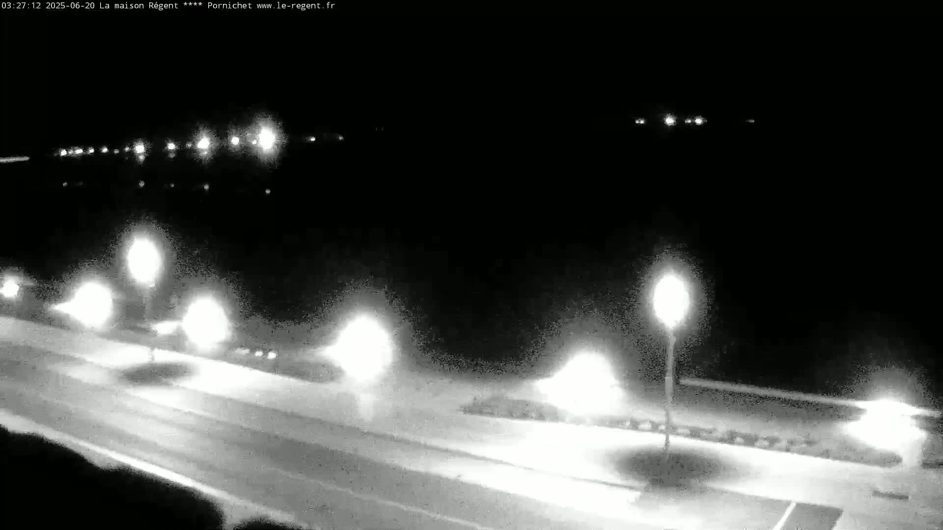 Pornichet, Plages des Libraires Beach PTZ Live Cam - Saint-Nazaire, Loire-Atlantique, Pays de la Loire, France