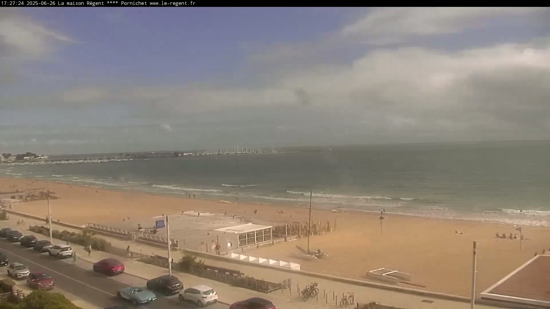 Pornichet, Plages des Libraires Beach PTZ Live Cam - Saint-Nazaire, Loire-Atlantique, Pays de la Loire, France