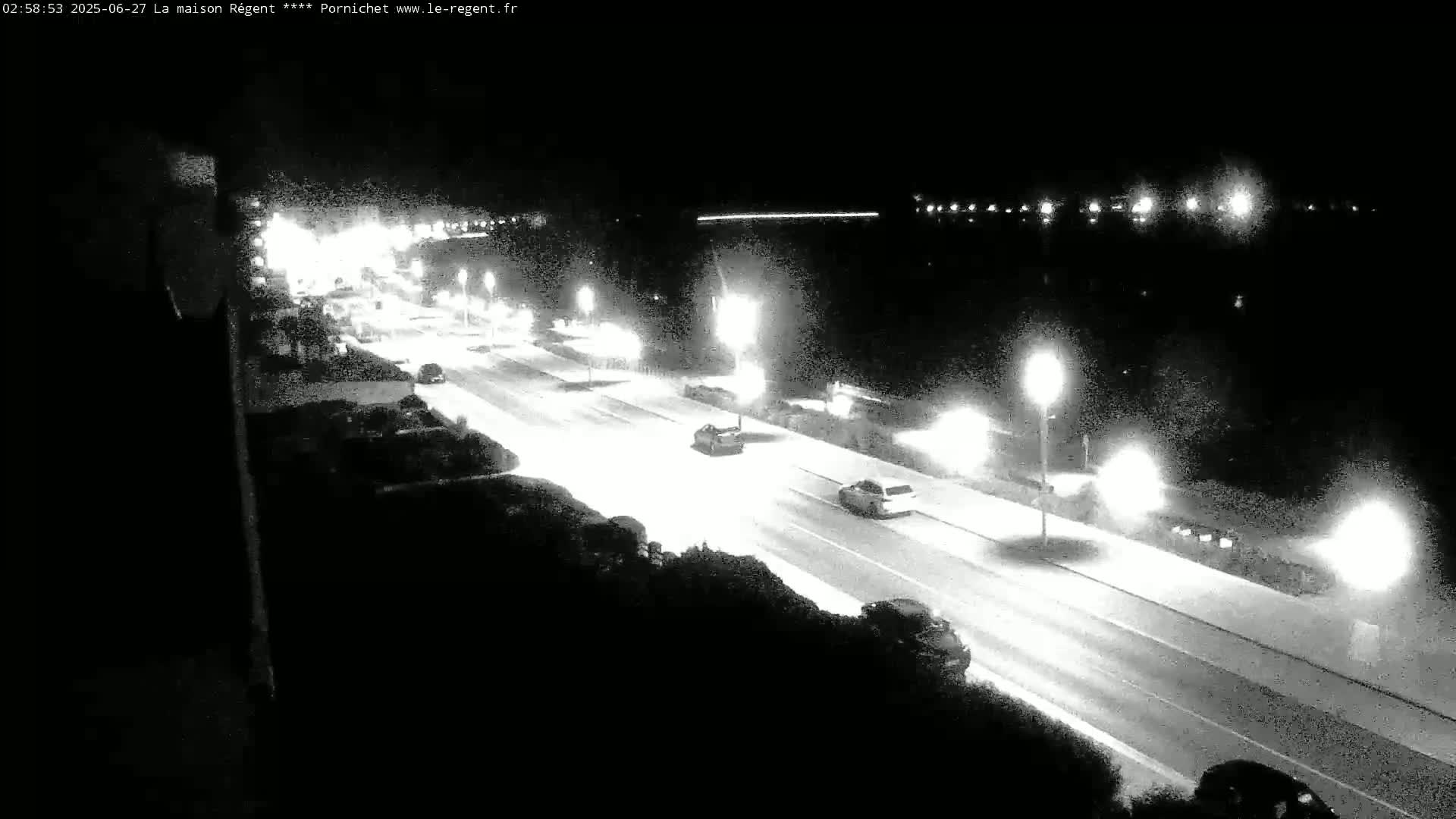 Pornichet, Plages des Libraires Beach PTZ Live Cam - Saint-Nazaire, Loire-Atlantique, Pays de la Loire, France