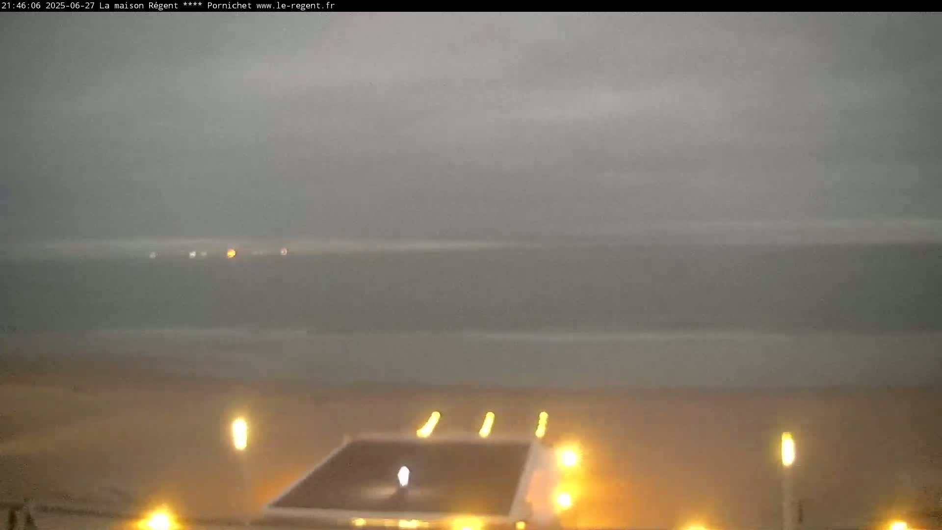 Pornichet, Plages des Libraires Beach PTZ Live Cam - Saint-Nazaire, Loire-Atlantique, Pays de la Loire, France