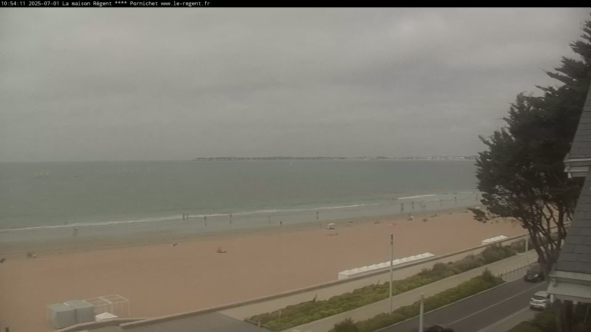 Pornichet, Plages des Libraires Beach PTZ Live Cam - Saint-Nazaire, Loire-Atlantique, Pays de la Loire, France