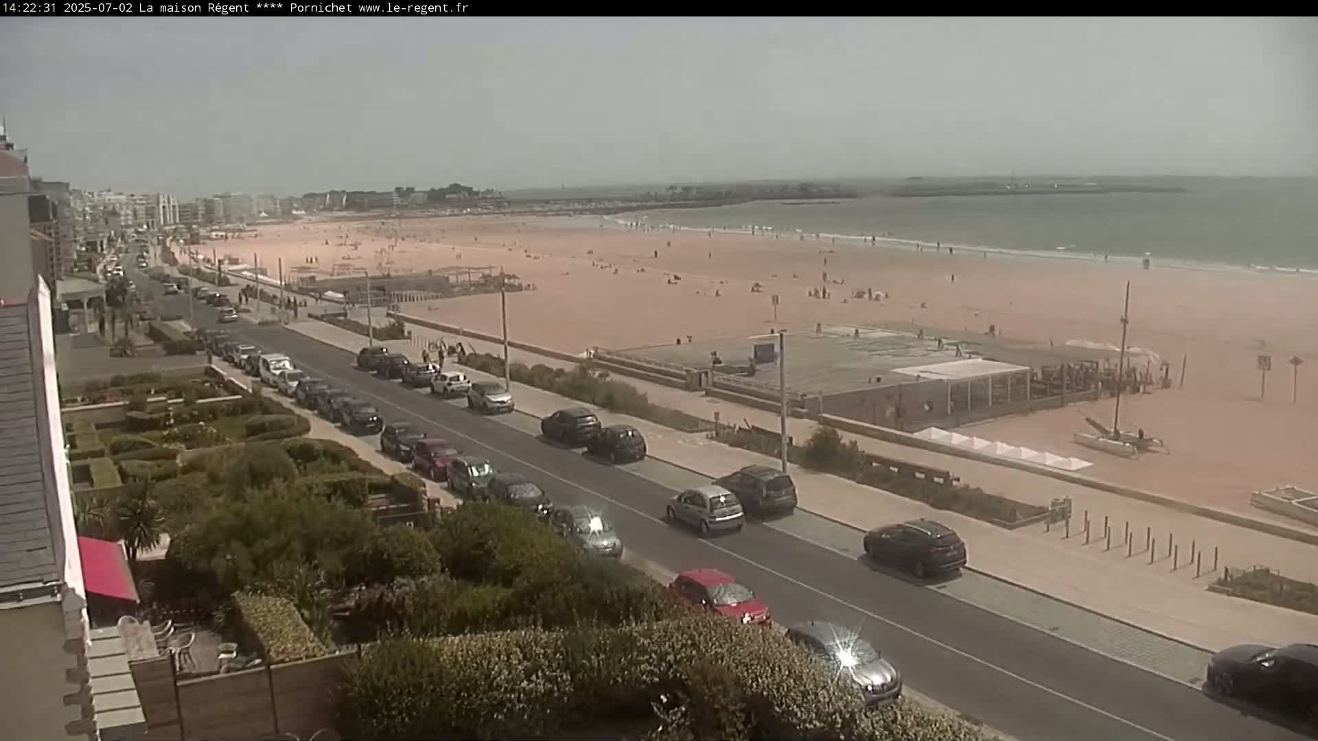 Pornichet, Plages des Libraires Beach PTZ Live Cam - Saint-Nazaire, Loire-Atlantique, Pays de la Loire, France