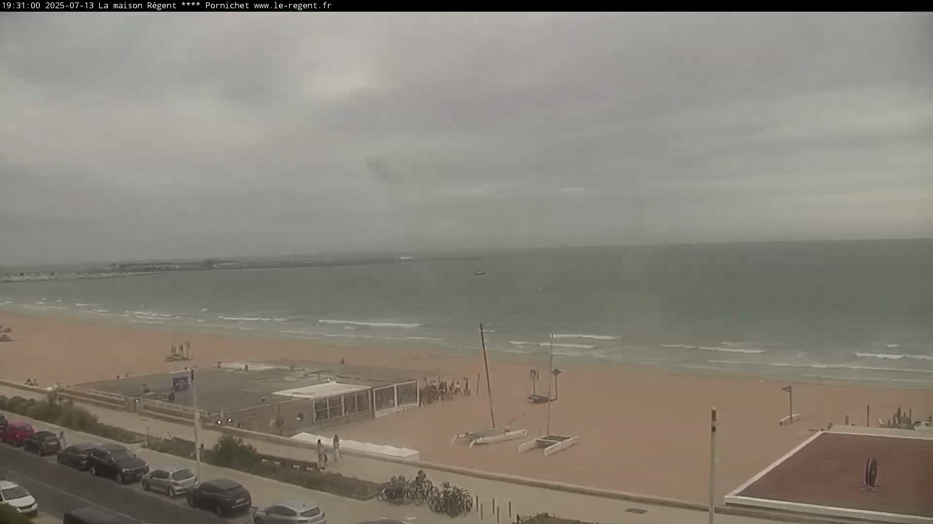 Pornichet, Plages des Libraires Beach PTZ Live Cam - Saint-Nazaire, Loire-Atlantique, Pays de la Loire, France