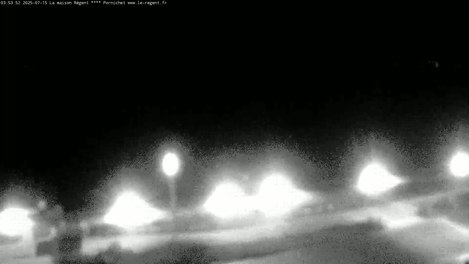 Pornichet, Plages des Libraires Beach PTZ Live Cam - Saint-Nazaire, Loire-Atlantique, Pays de la Loire, France