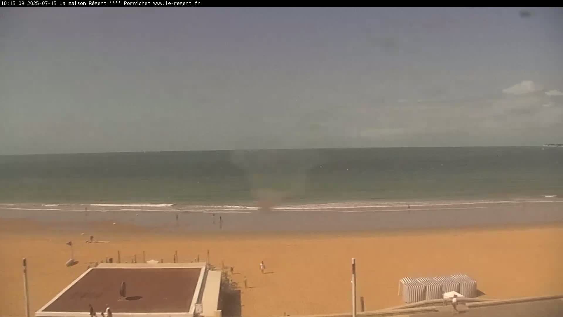 Pornichet, Plages des Libraires Beach PTZ Live Cam - Saint-Nazaire, Loire-Atlantique, Pays de la Loire, France