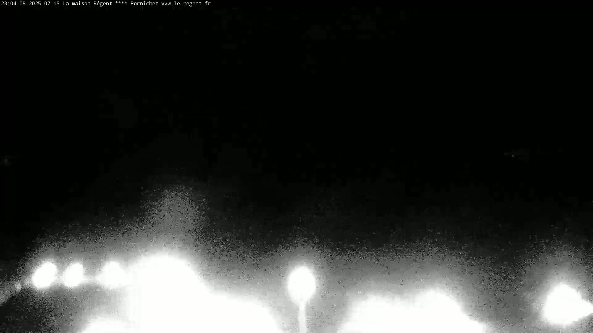 Pornichet, Plages des Libraires Beach PTZ Live Cam - Saint-Nazaire, Loire-Atlantique, Pays de la Loire, France