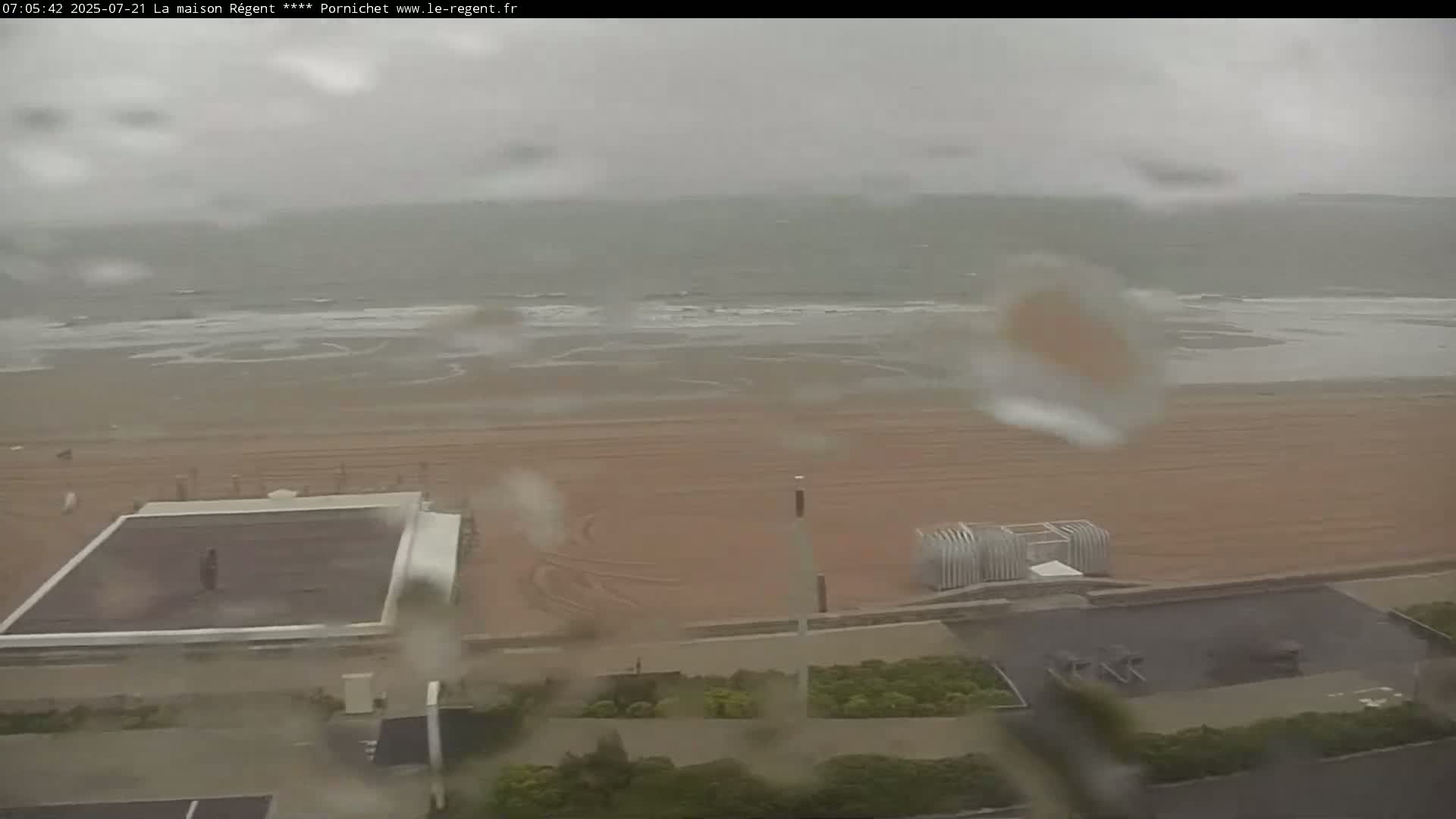 Pornichet, Plages des Libraires Beach PTZ Live Cam - Saint-Nazaire, Loire-Atlantique, Pays de la Loire, France