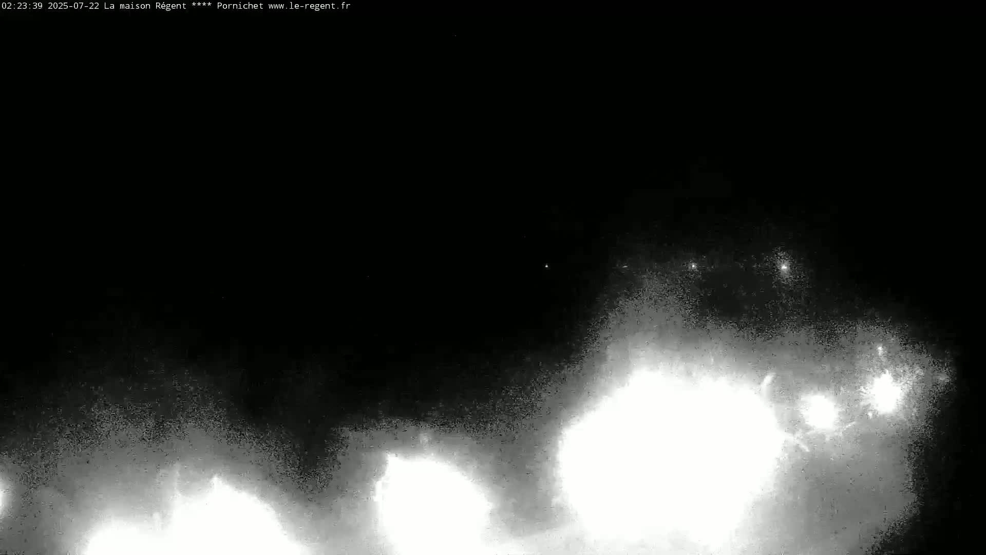Pornichet, Plages des Libraires Beach PTZ Live Cam - Saint-Nazaire, Loire-Atlantique, Pays de la Loire, France