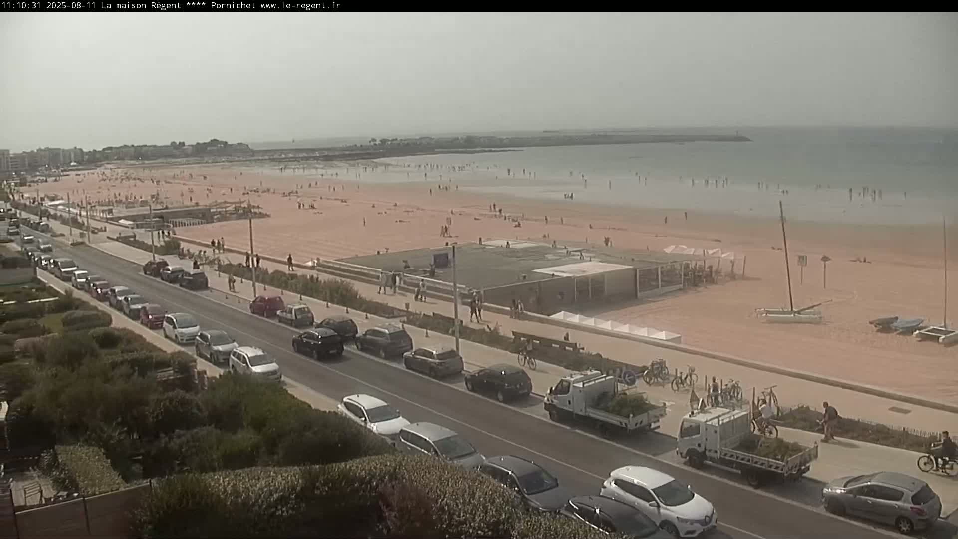 Pornichet, Plages des Libraires Beach PTZ Live Cam - Saint-Nazaire, Loire-Atlantique, Pays de la Loire, France