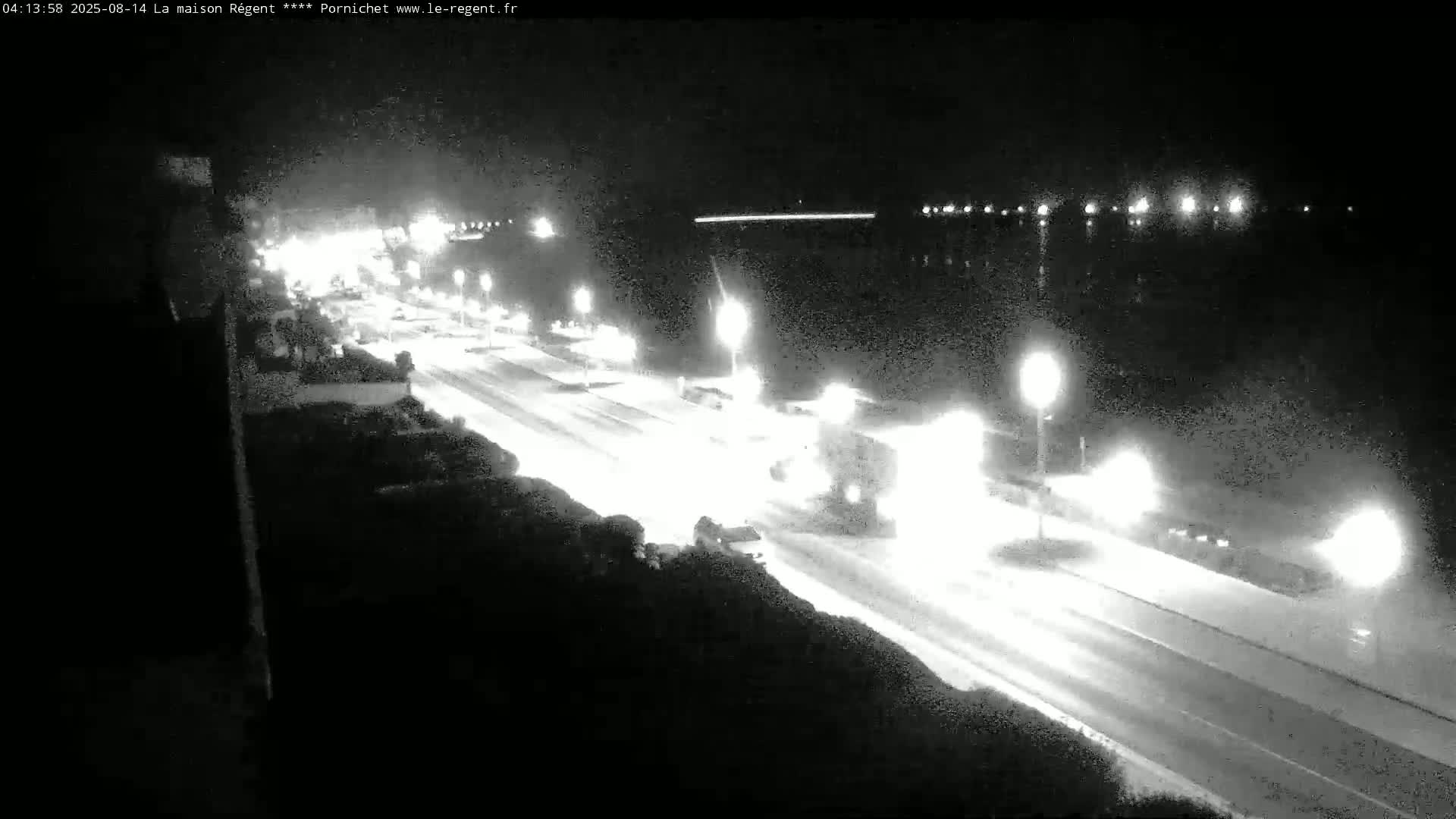 Pornichet, Plages des Libraires Beach PTZ Live Cam - Saint-Nazaire, Loire-Atlantique, Pays de la Loire, France