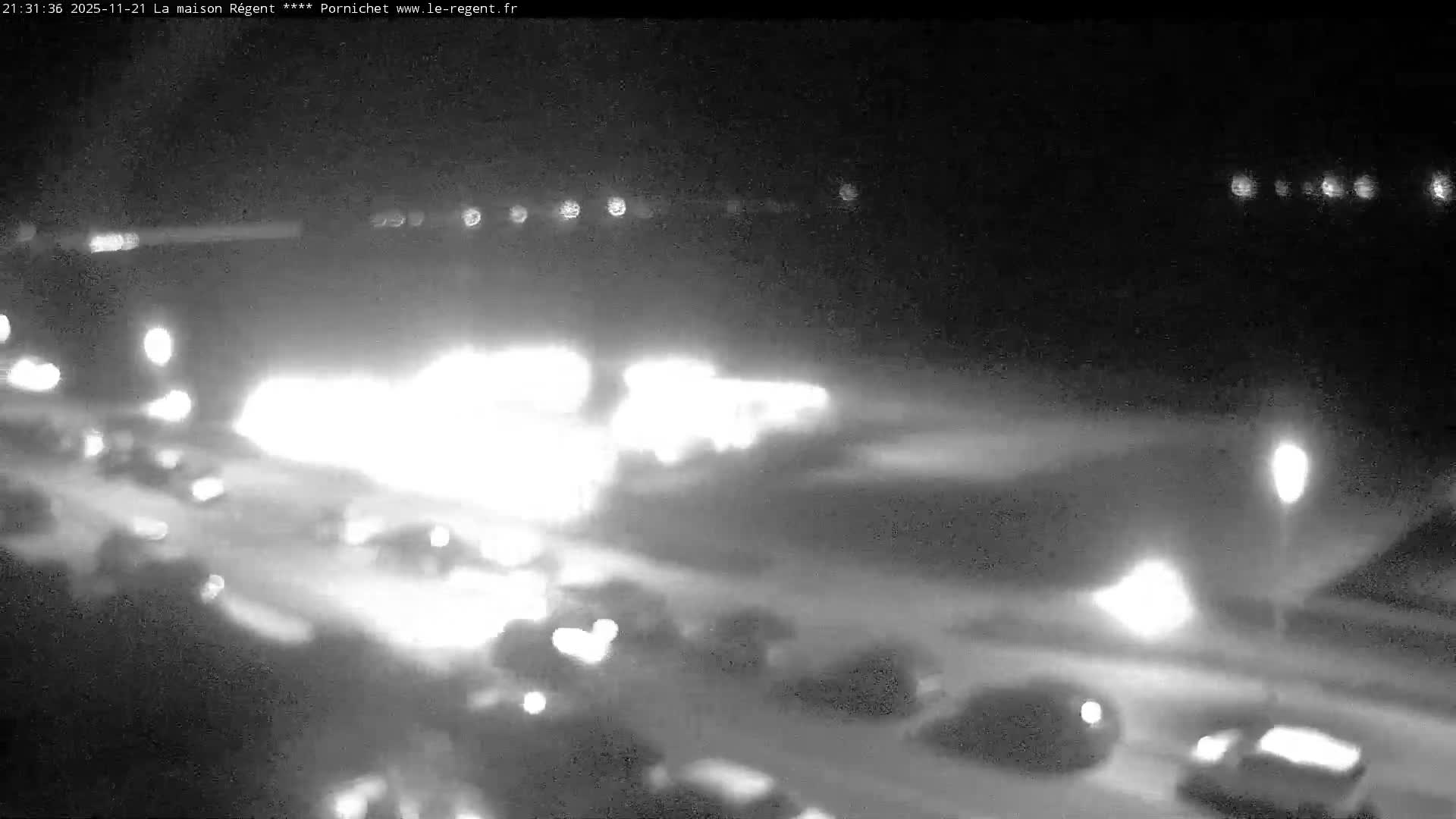 Pornichet, Plages des Libraires Beach PTZ Live Cam - Saint-Nazaire, Loire-Atlantique, Pays de la Loire, France