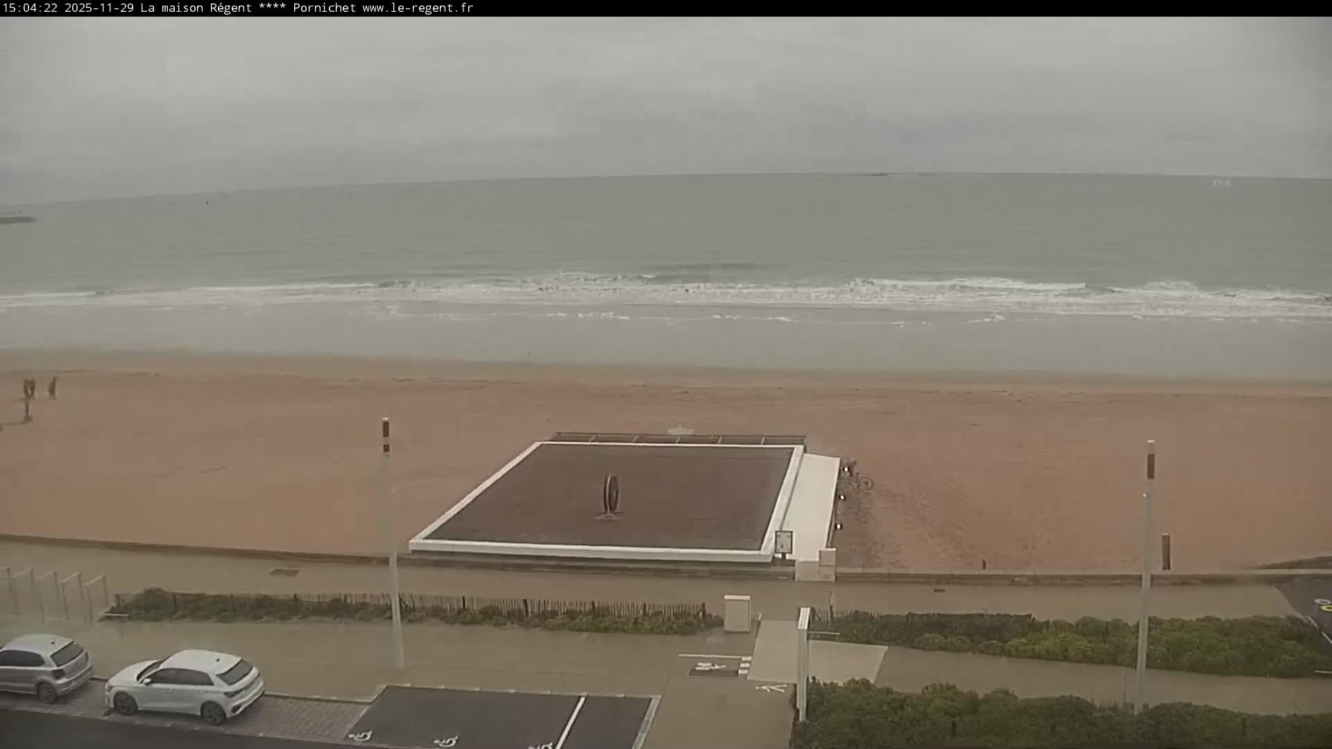 Pornichet, Plages des Libraires Beach PTZ Live Cam - Saint-Nazaire, Loire-Atlantique, Pays de la Loire, France