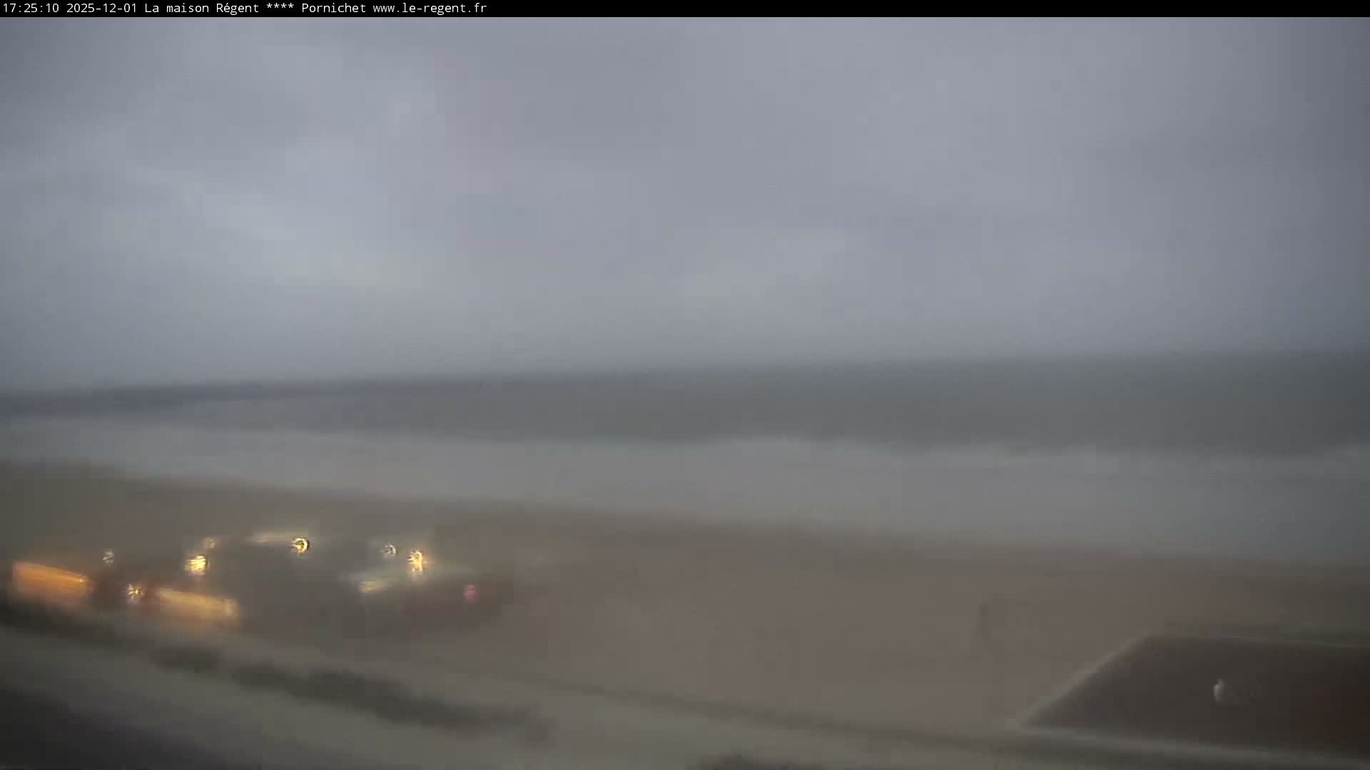 Pornichet, Plages des Libraires Beach PTZ Live Cam - Saint-Nazaire, Loire-Atlantique, Pays de la Loire, France