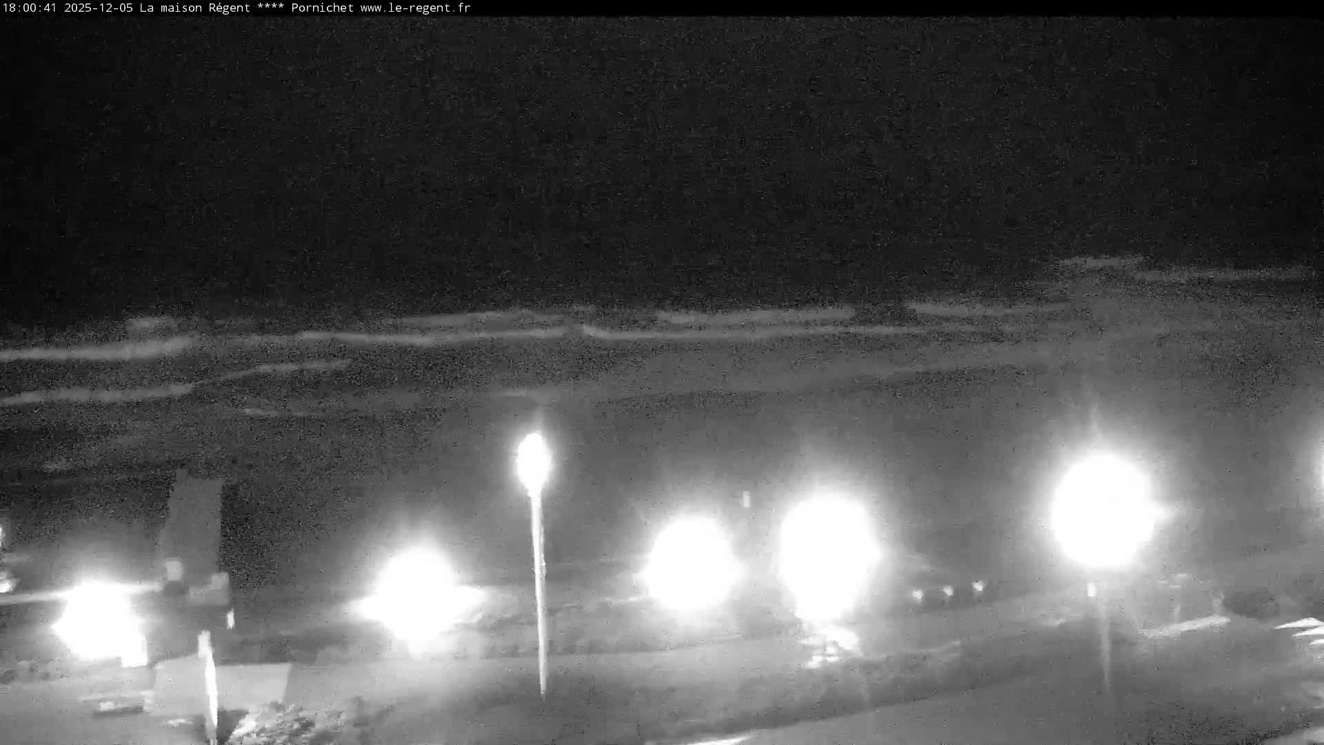Pornichet, Plages des Libraires Beach PTZ Live Cam - Saint-Nazaire, Loire-Atlantique, Pays de la Loire, France