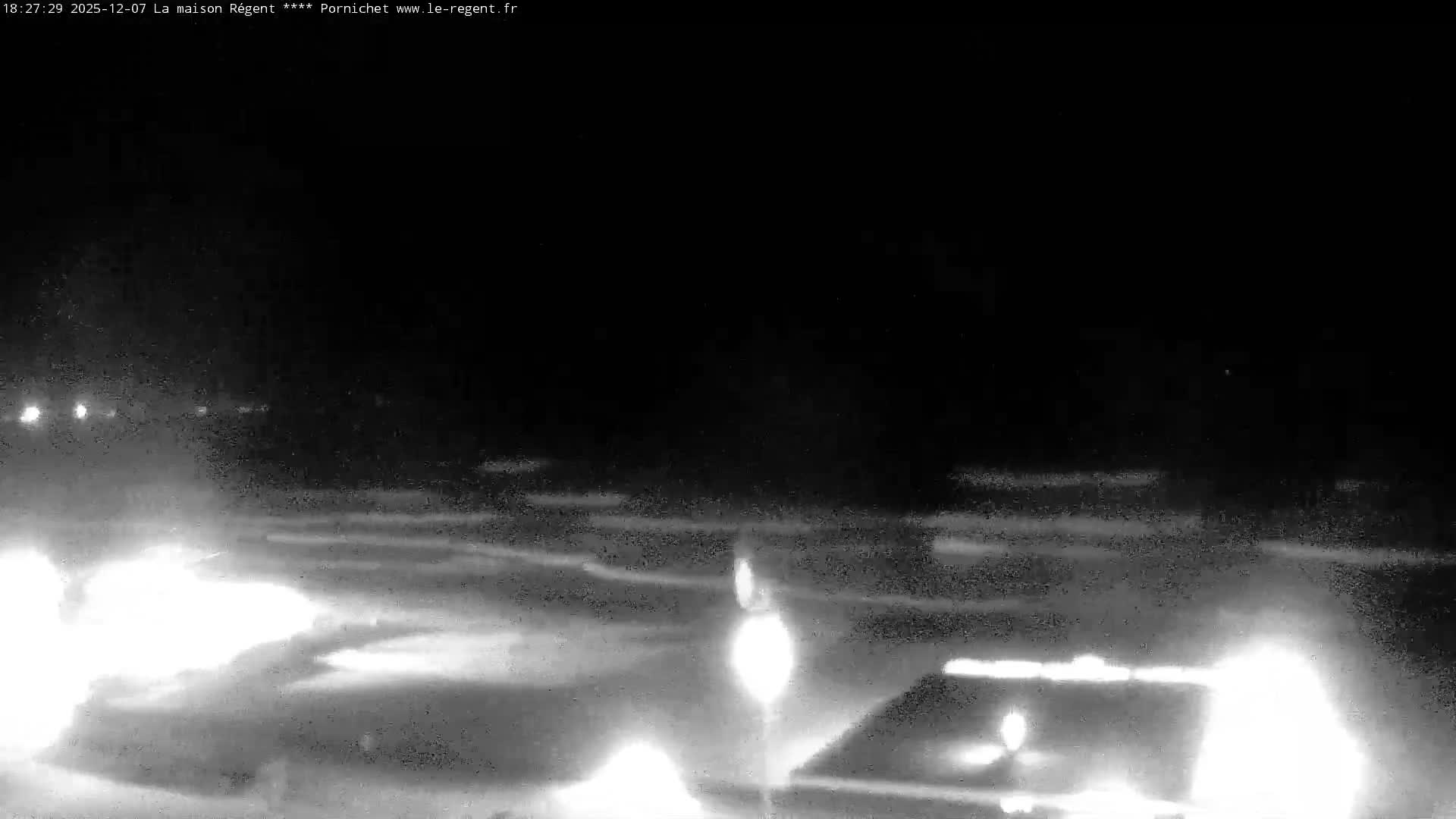 Pornichet, Plages des Libraires Beach PTZ Live Cam - Saint-Nazaire, Loire-Atlantique, Pays de la Loire, France