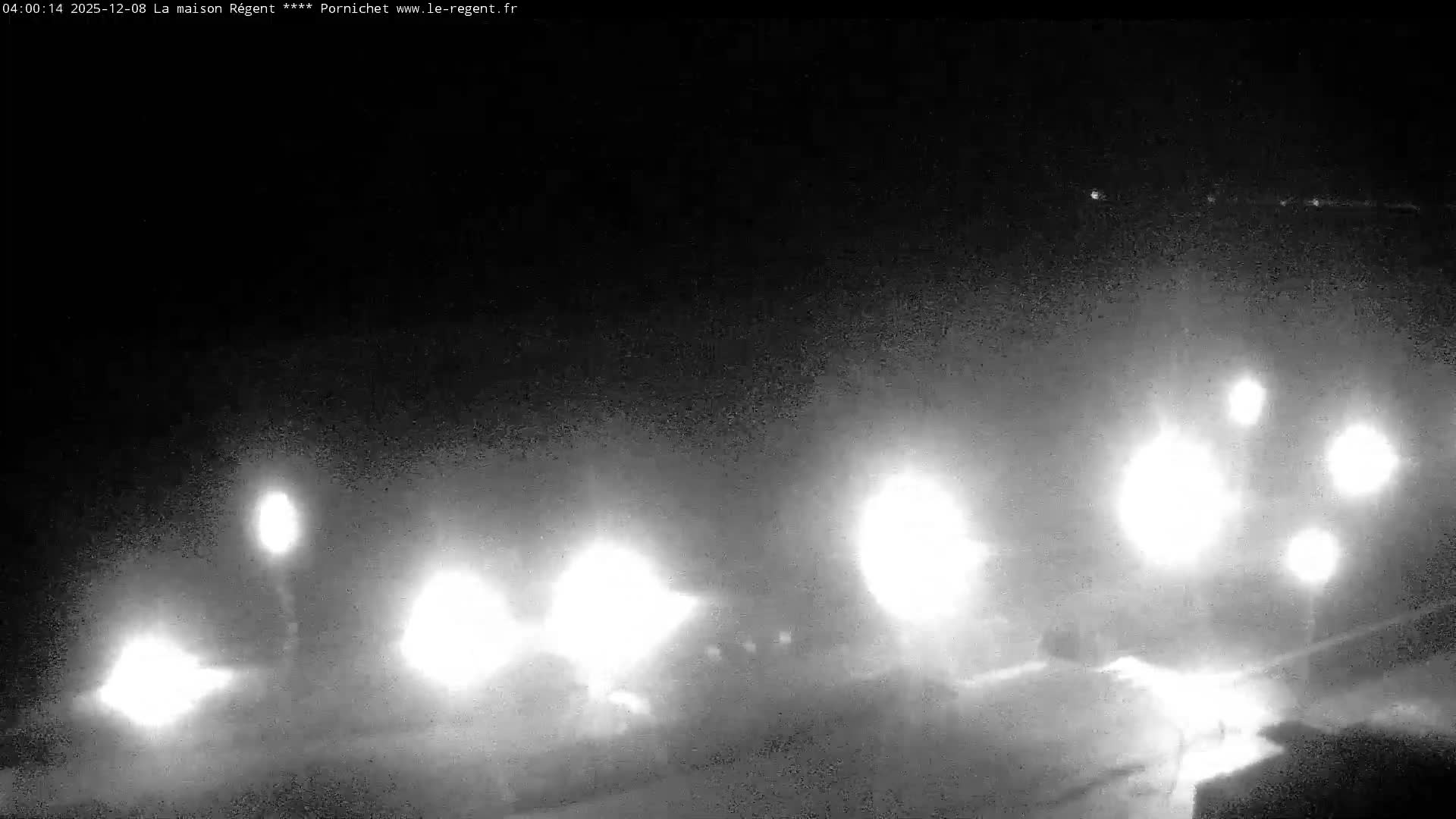 Pornichet, Plages des Libraires Beach PTZ Live Cam - Saint-Nazaire, Loire-Atlantique, Pays de la Loire, France