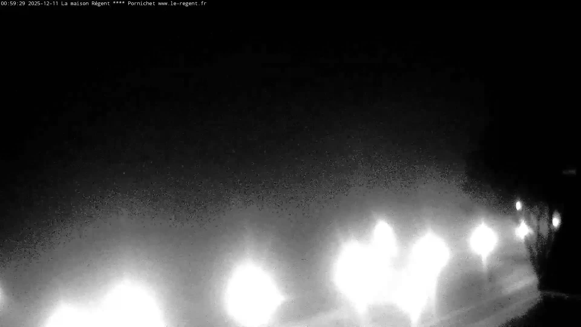 Pornichet, Plages des Libraires Beach PTZ Live Cam - Saint-Nazaire, Loire-Atlantique, Pays de la Loire, France