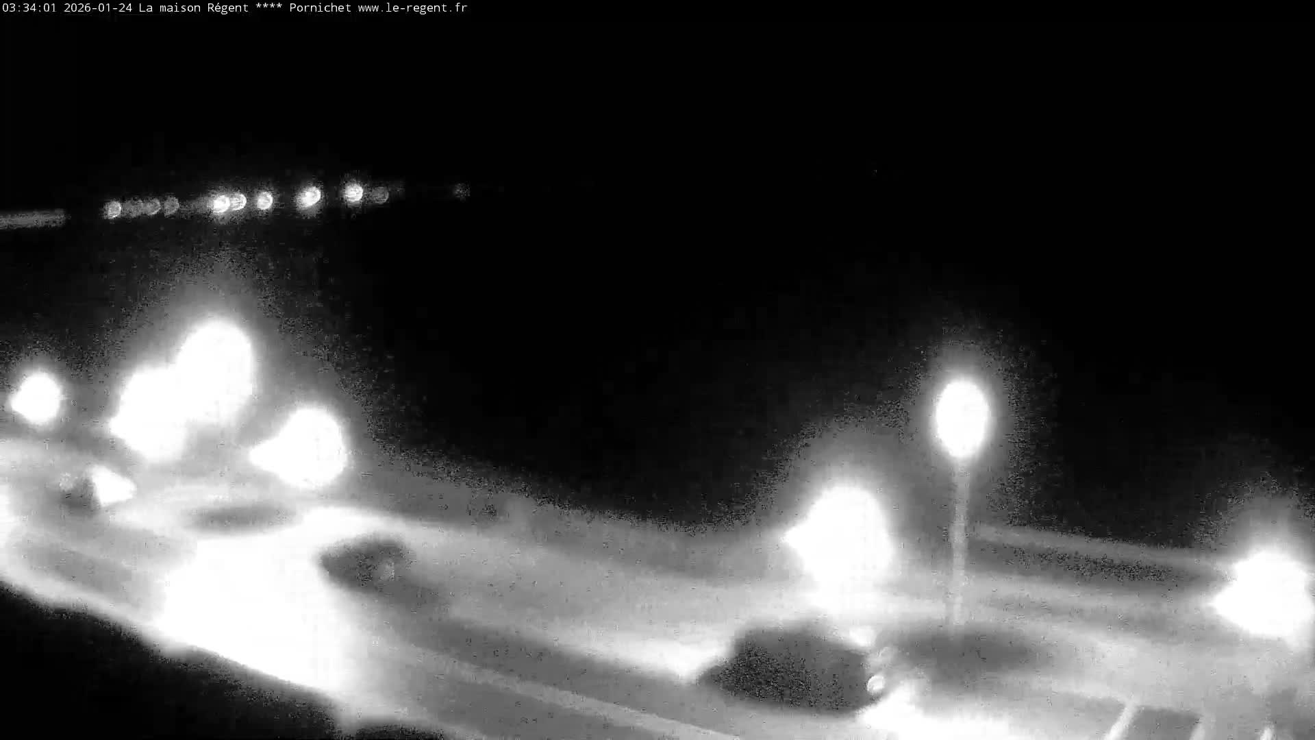 Pornichet, Plages des Libraires Beach PTZ Live Cam - Saint-Nazaire, Loire-Atlantique, Pays de la Loire, France